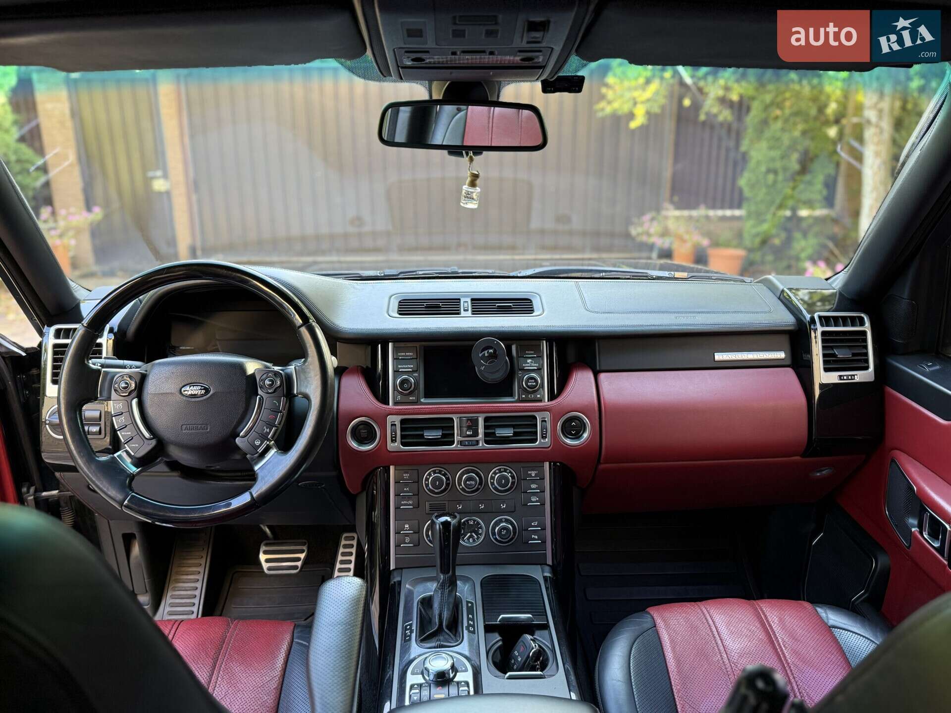 Land Rover Range Rover 2010 VIN SALLMAME4AA332037 фото оголошення 38 з 60