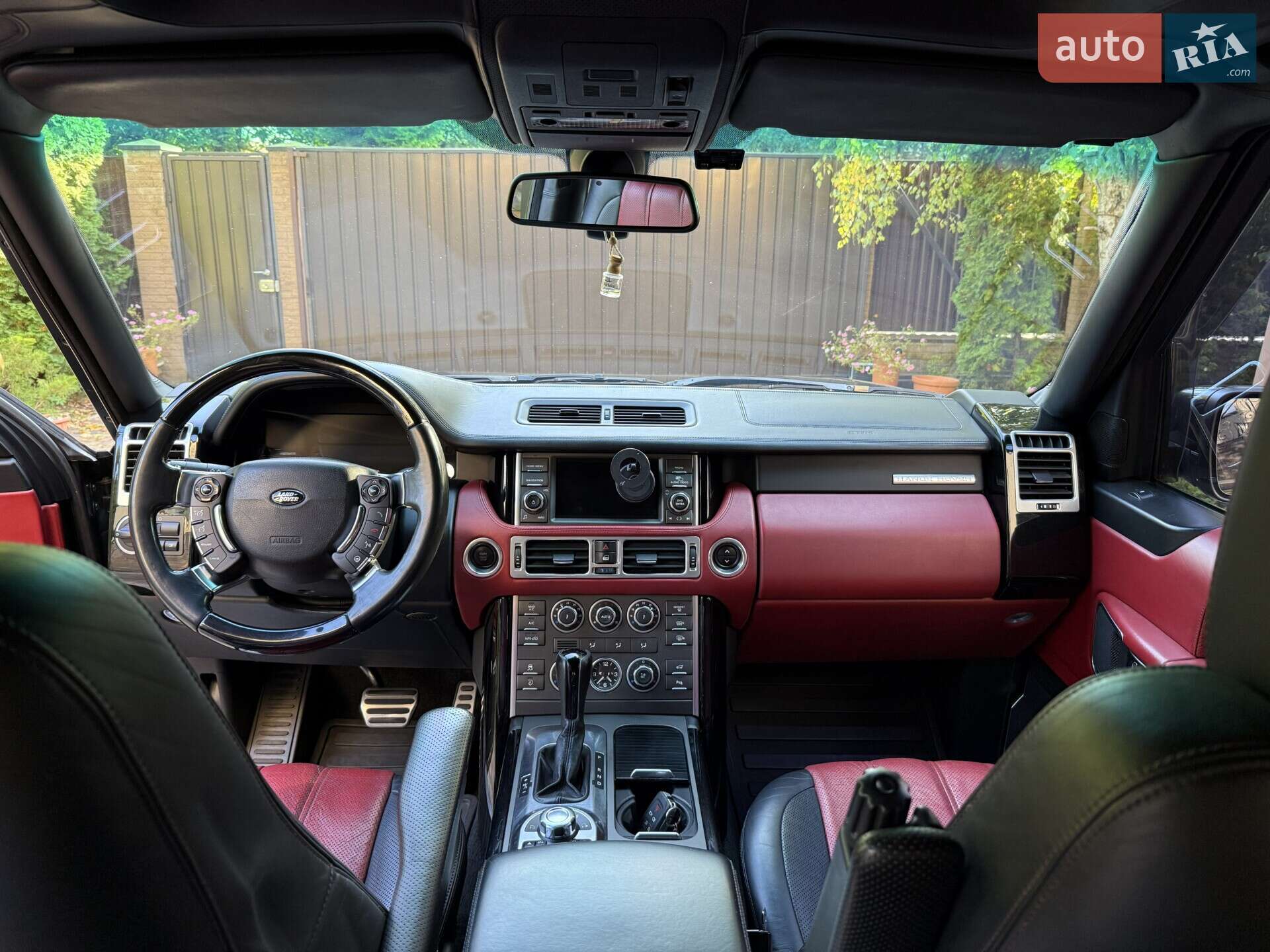 Land Rover Range Rover 2010 VIN SALLMAME4AA332037 фото оголошення 39 з 60