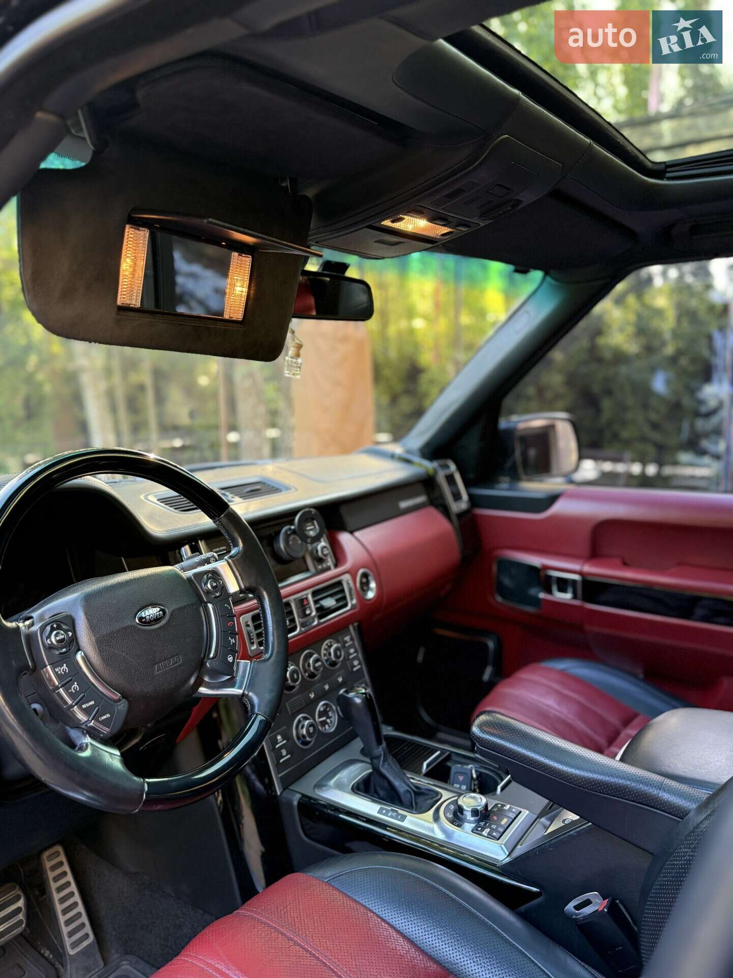 Land Rover Range Rover 2010 VIN SALLMAME4AA332037 фото оголошення 52 з 60