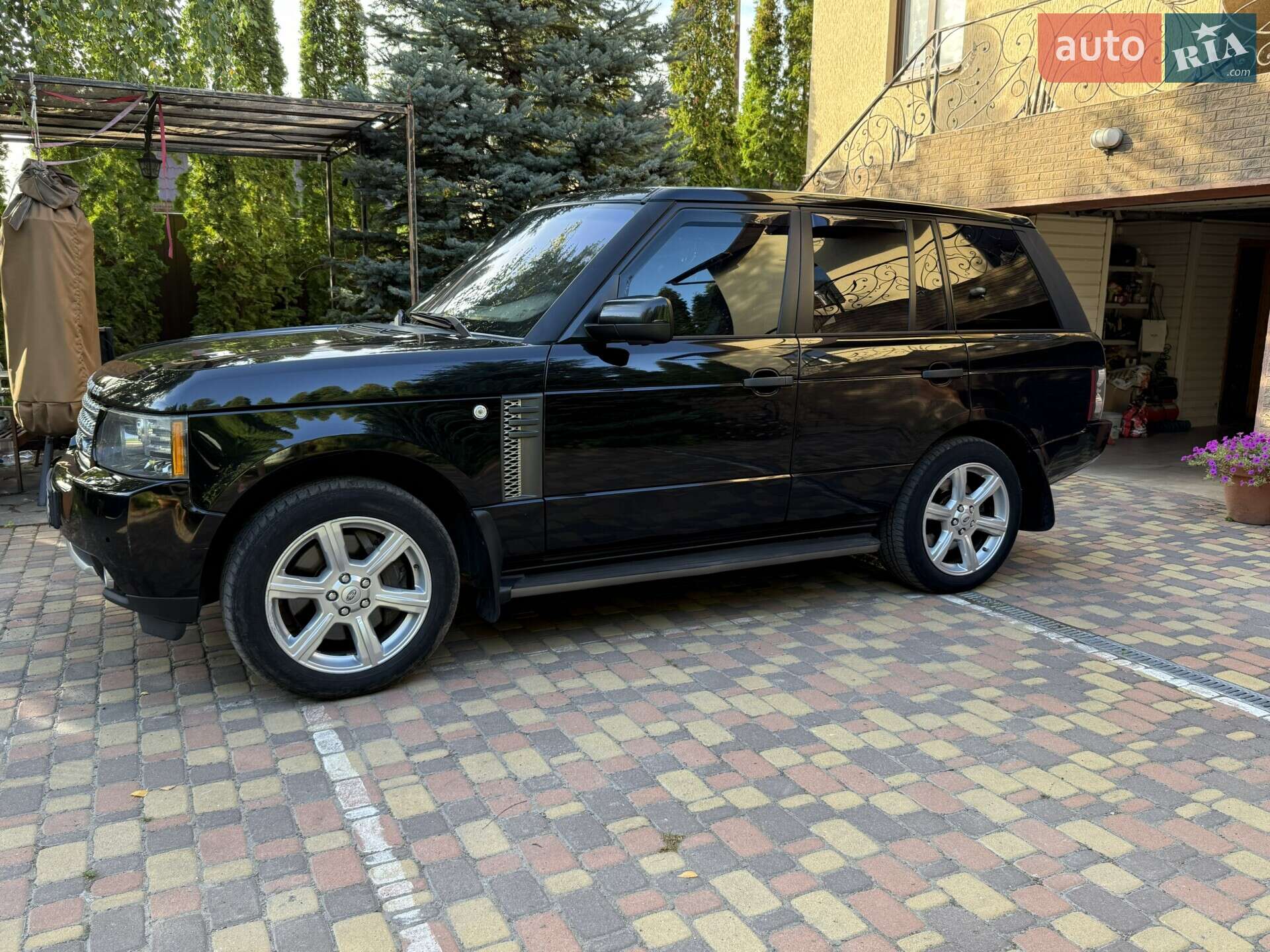 Land Rover Range Rover 2010 VIN SALLMAME4AA332037 фото оголошення 8 з 60