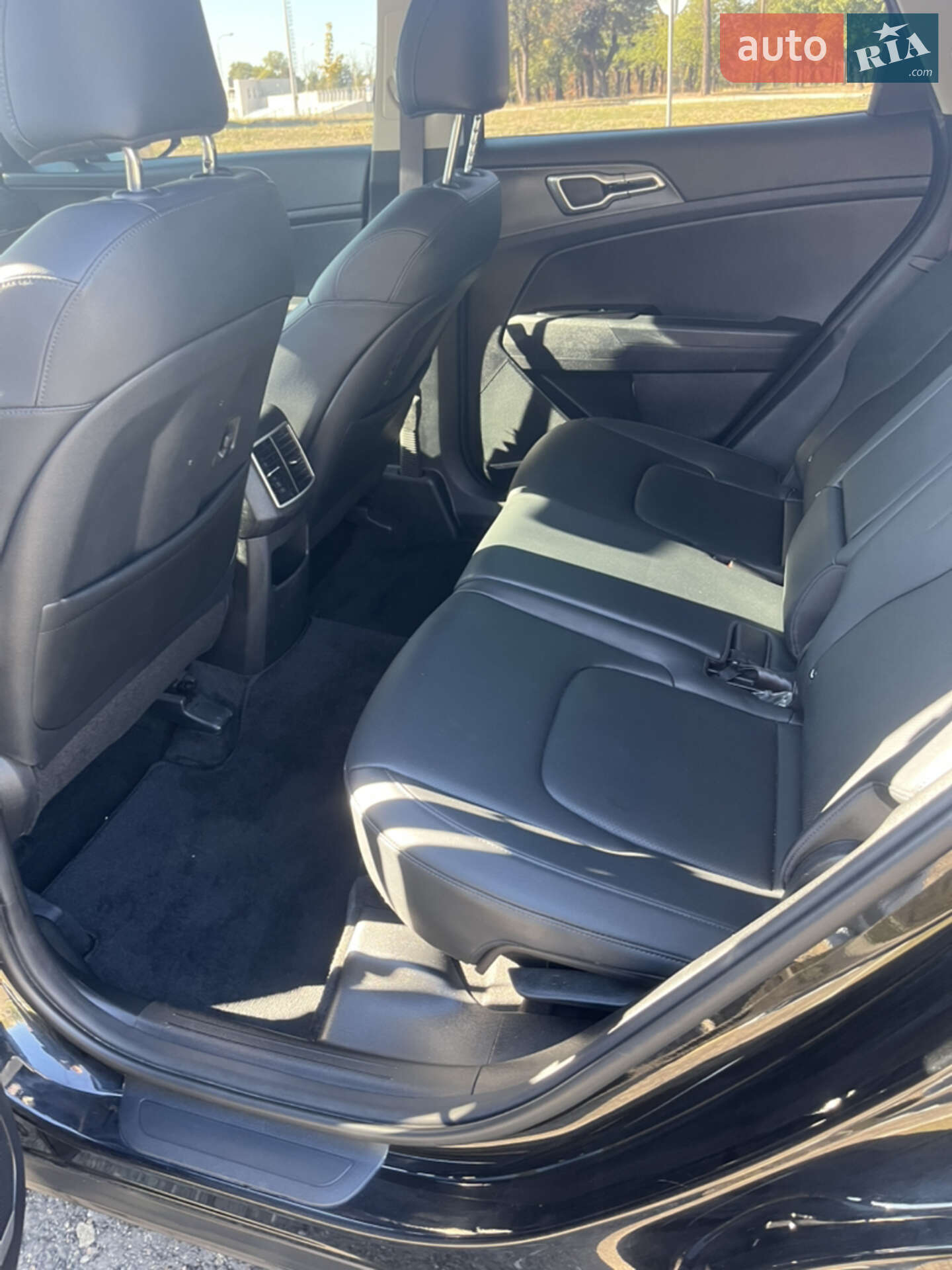 Kia Sportage 2021 VIN KNAPV81CBNK015778 фото оголошення 9 з 10