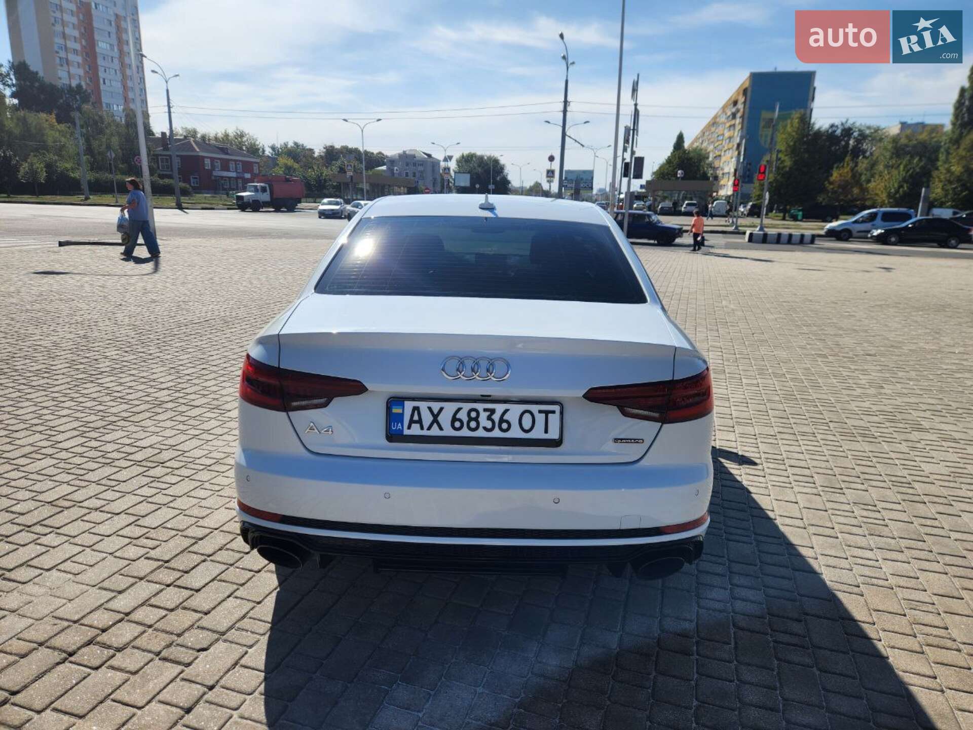 Audi A4 2018 VIN WAUENAF47KA036463 фото оголошення 5 з 43