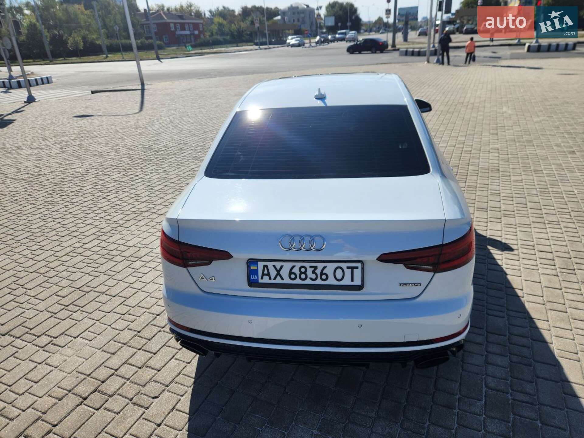 Audi A4 2018 VIN WAUENAF47KA036463 фото оголошення 21 з 43
