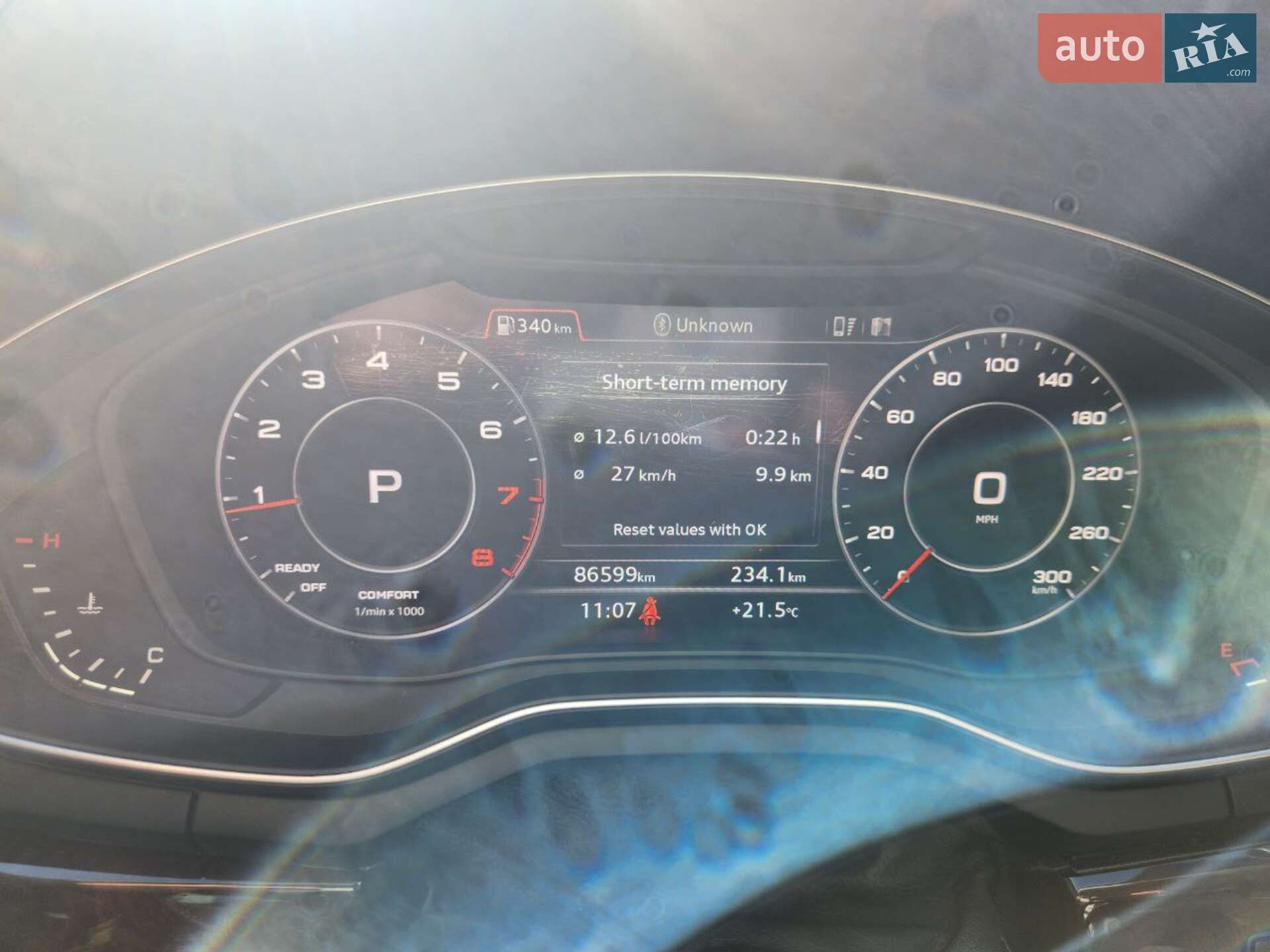 Audi A4 2018 VIN WAUENAF47KA036463 фото оголошення 31 з 43