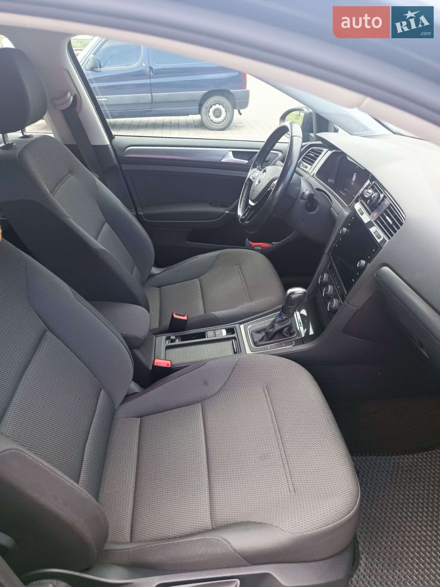 Volkswagen e-Golf 2020 VIN WVWZZZAUZL8910263 фото оголошення 4 з 18