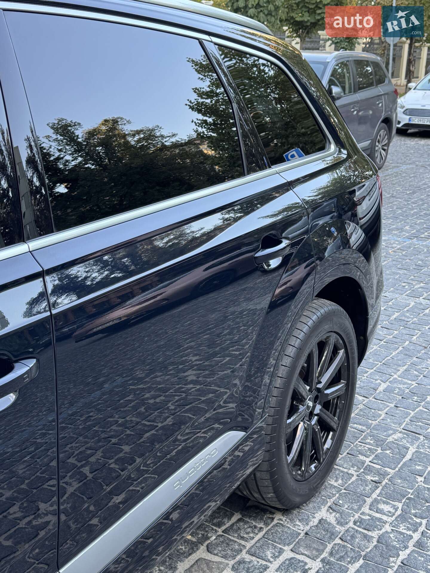 Audi Q7 2016 VIN WA1LAAF72HD022892 фото оголошення 14 з 47
