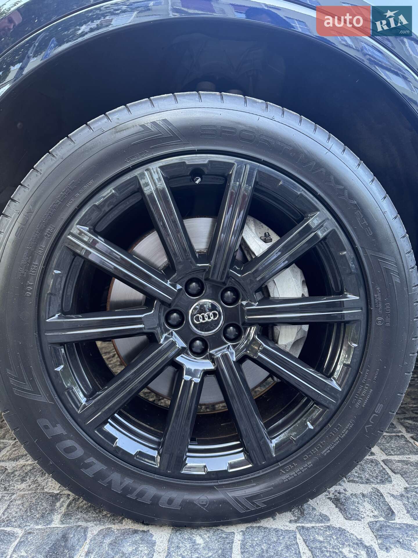 Audi Q7 2016 VIN WA1LAAF72HD022892 фото оголошення 44 з 47