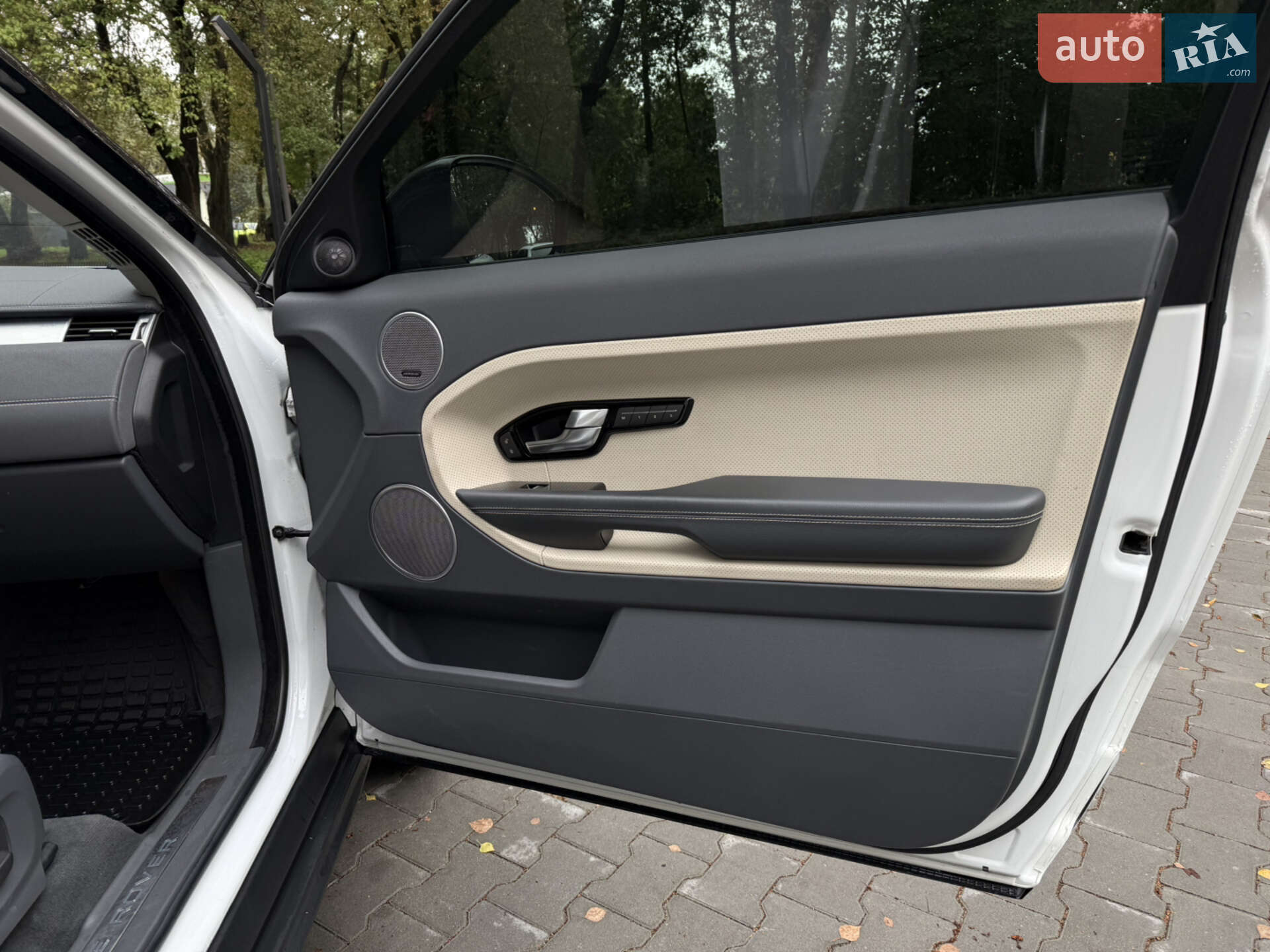 Land Rover Range Rover Evoque 2014 VIN SALVT1BG4EH900169 фото оголошення 30 з 32