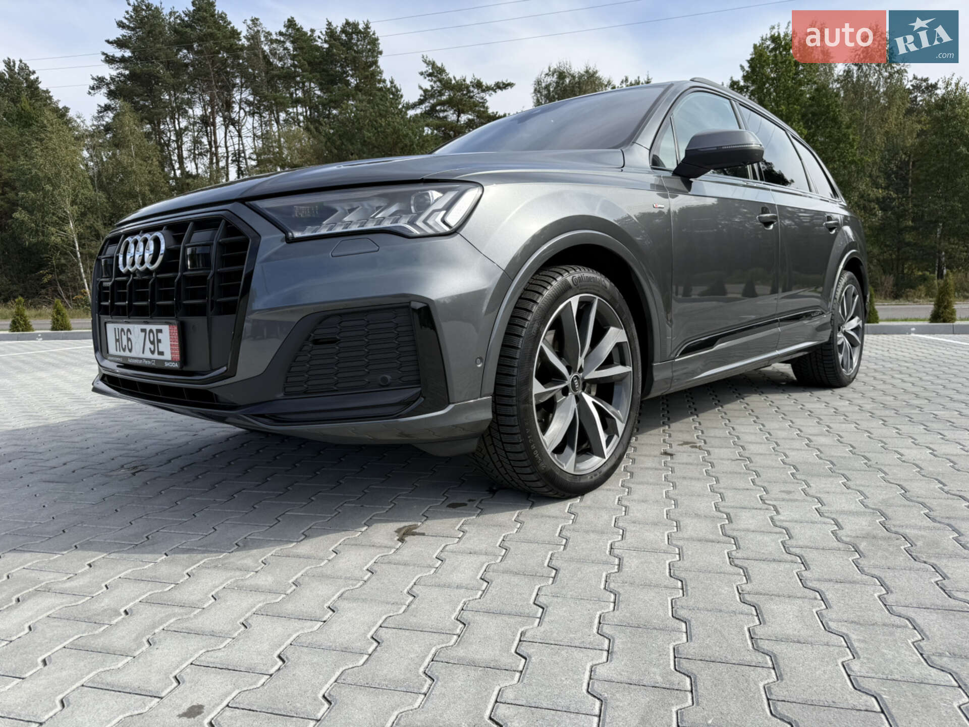 Audi Q7 2021 VIN WAUZZZ4M6ND009409 фото оголошення 4 з 61