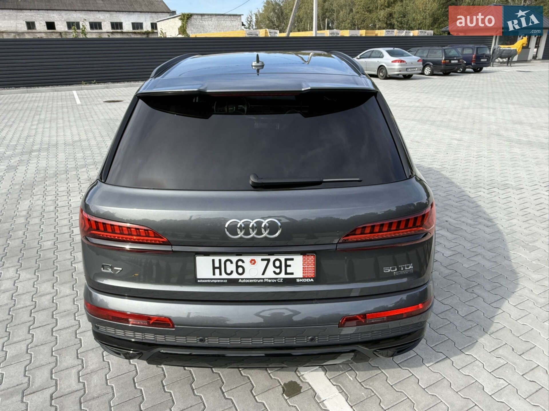 Audi Q7 2021 VIN WAUZZZ4M6ND009409 фото оголошення 16 з 61