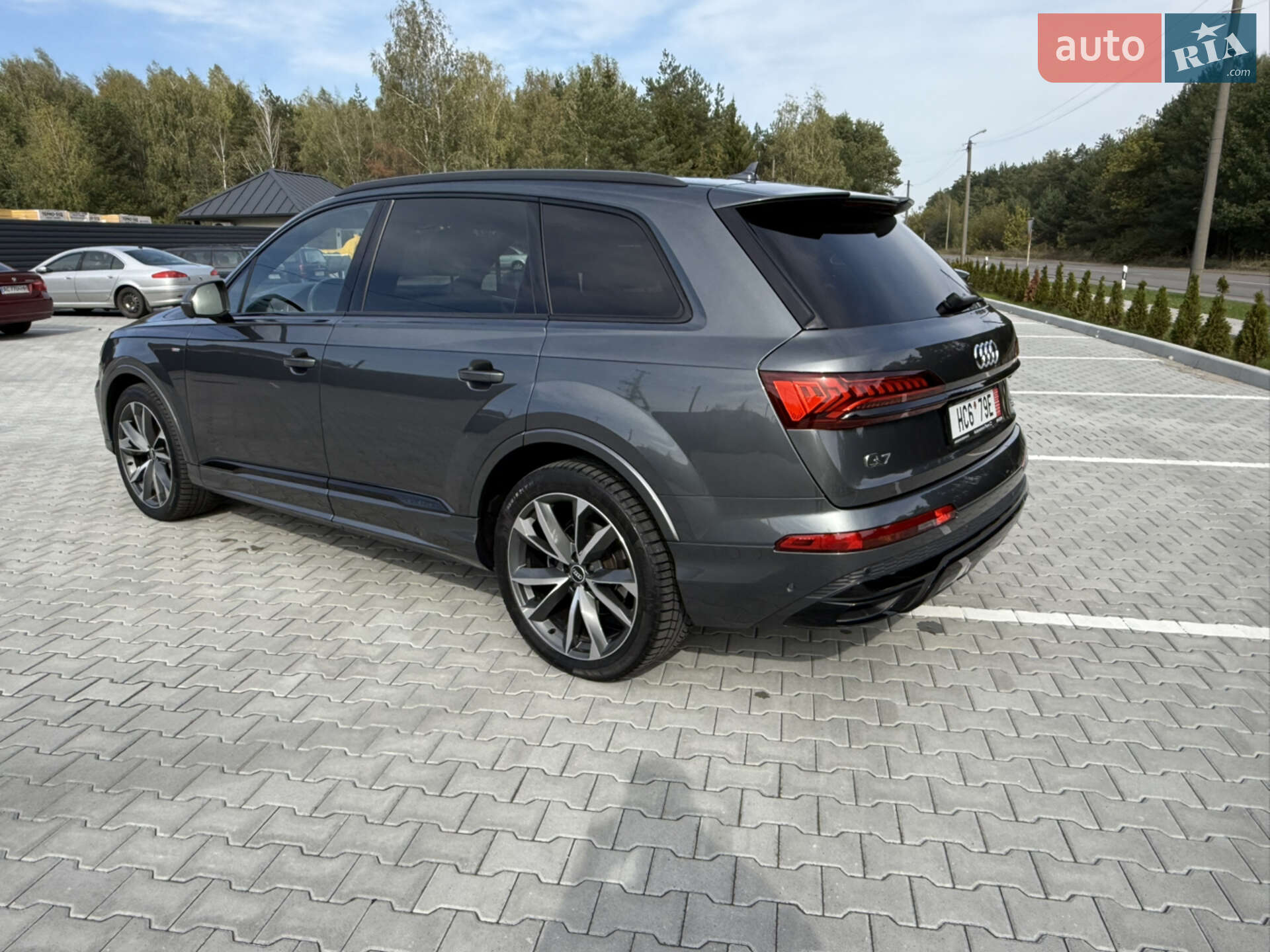 Audi Q7 2021 VIN WAUZZZ4M6ND009409 фото оголошення 19 з 61