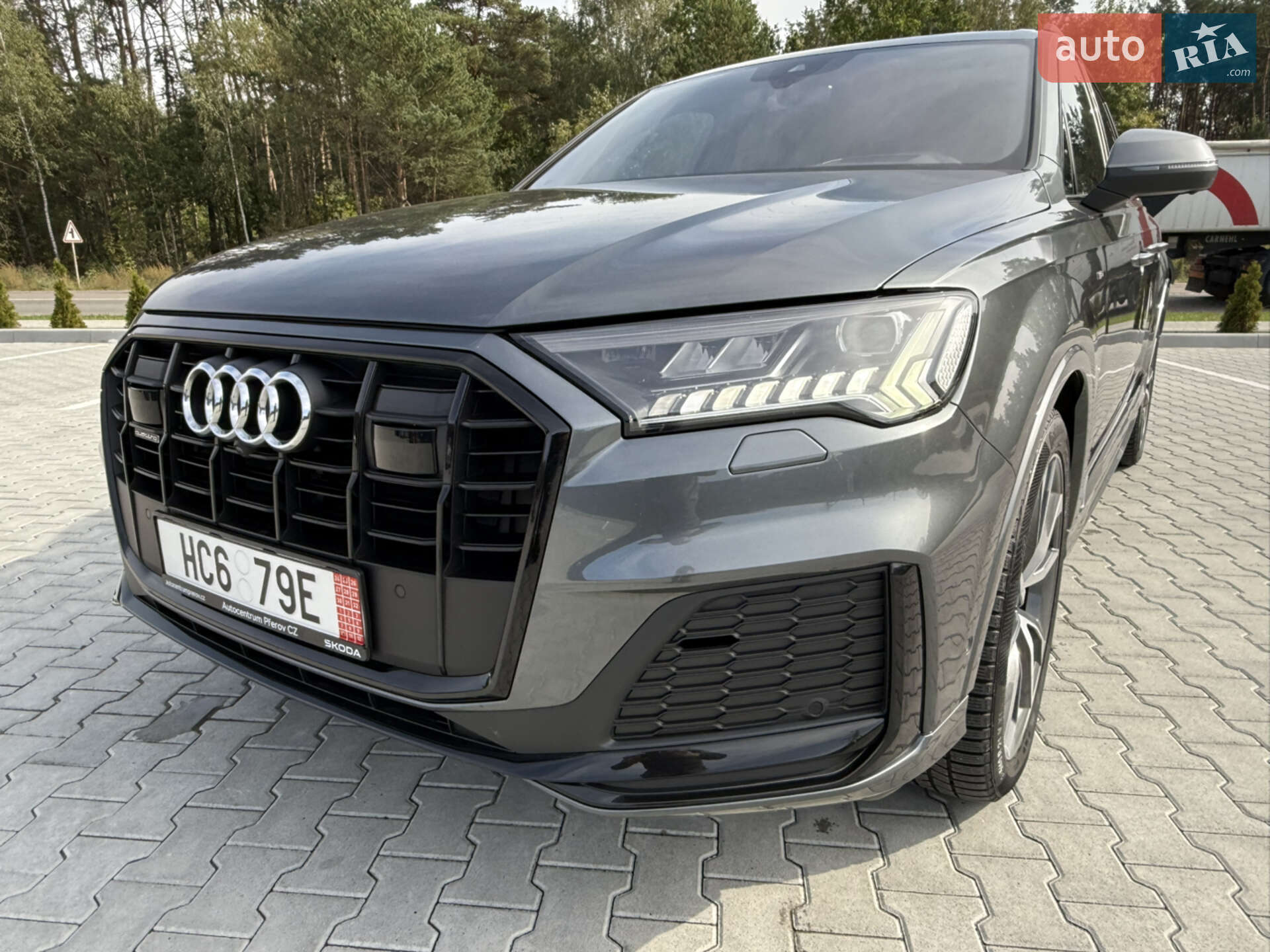 Audi Q7 2021 VIN WAUZZZ4M6ND009409 фото оголошення 27 з 61