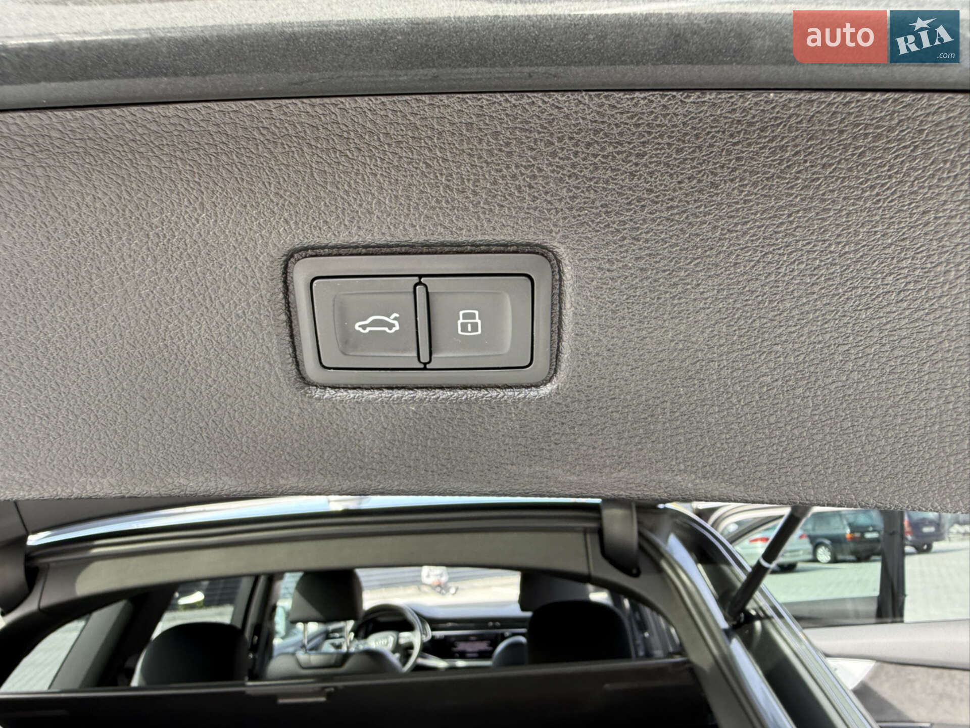 Audi Q7 2021 VIN WAUZZZ4M6ND009409 фото оголошення 46 з 61