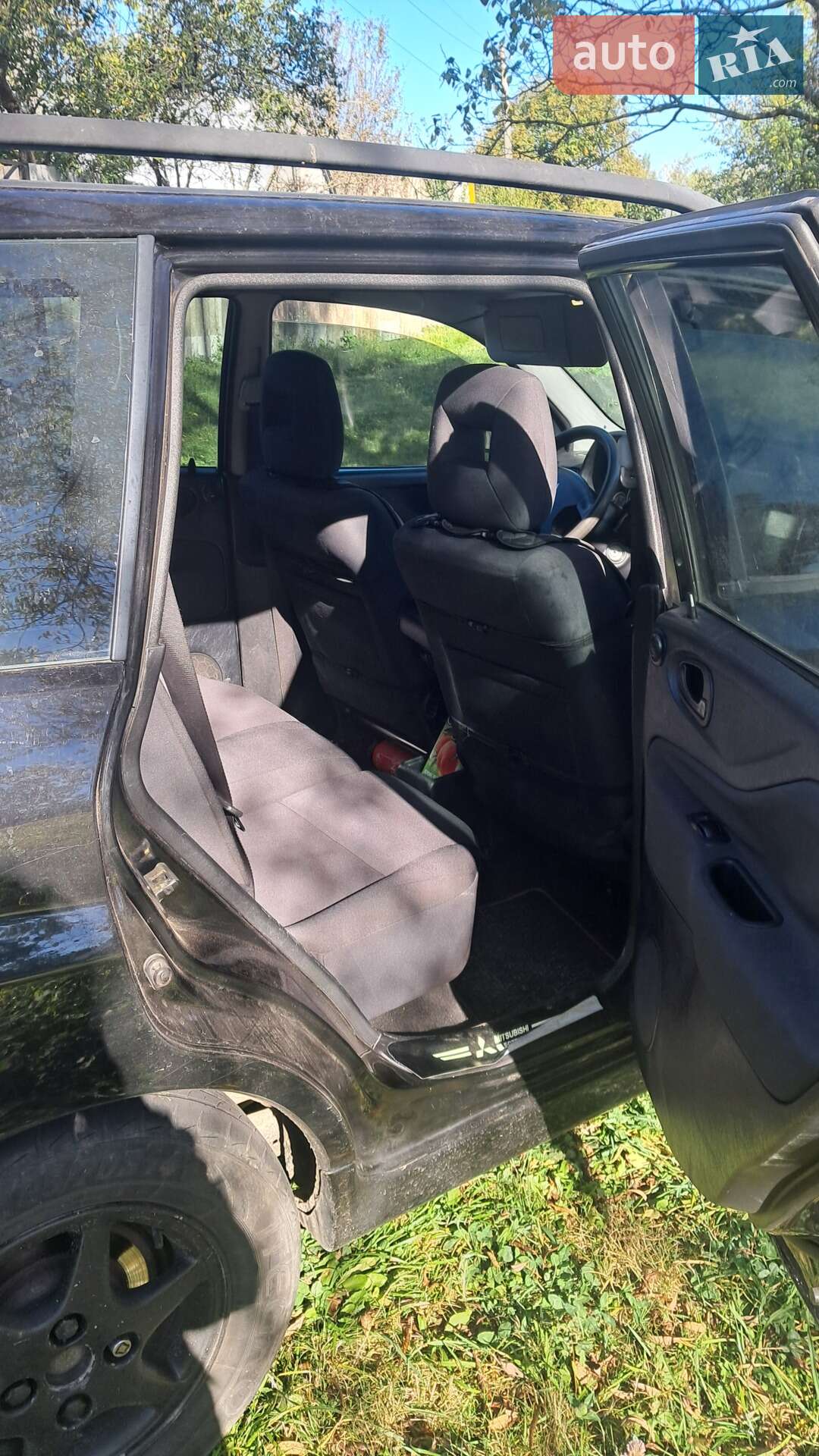 Mitsubishi Space Star 2005 VIN XMCLRDG3A4F047656 фото оголошення 5 з 6