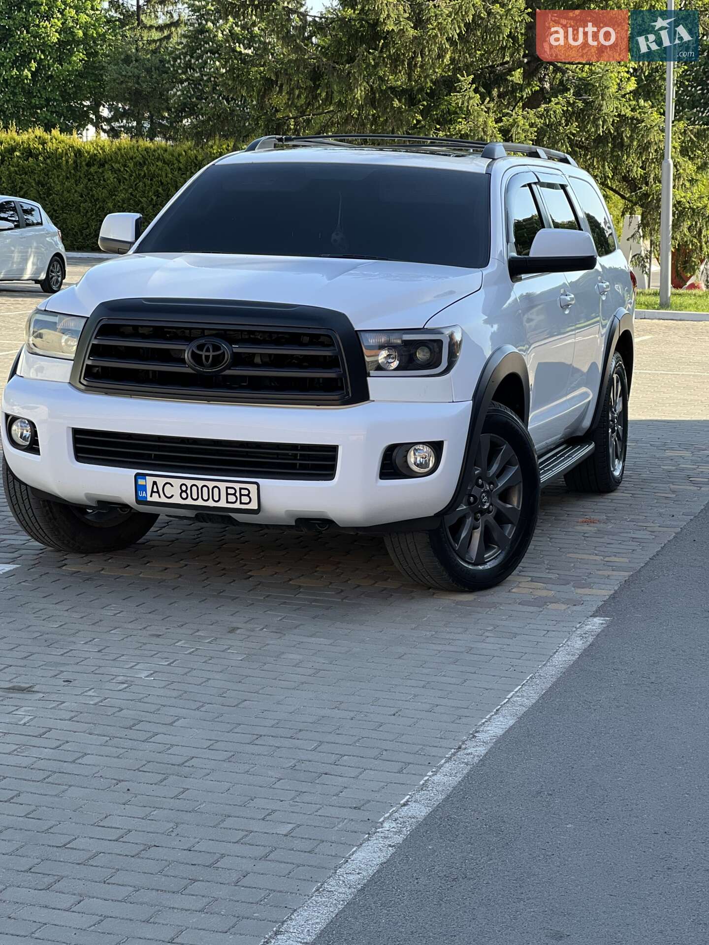 Toyota Sequoia 2013 VIN 5TDBW5G15DS076951 фото оголошення 4 з 24