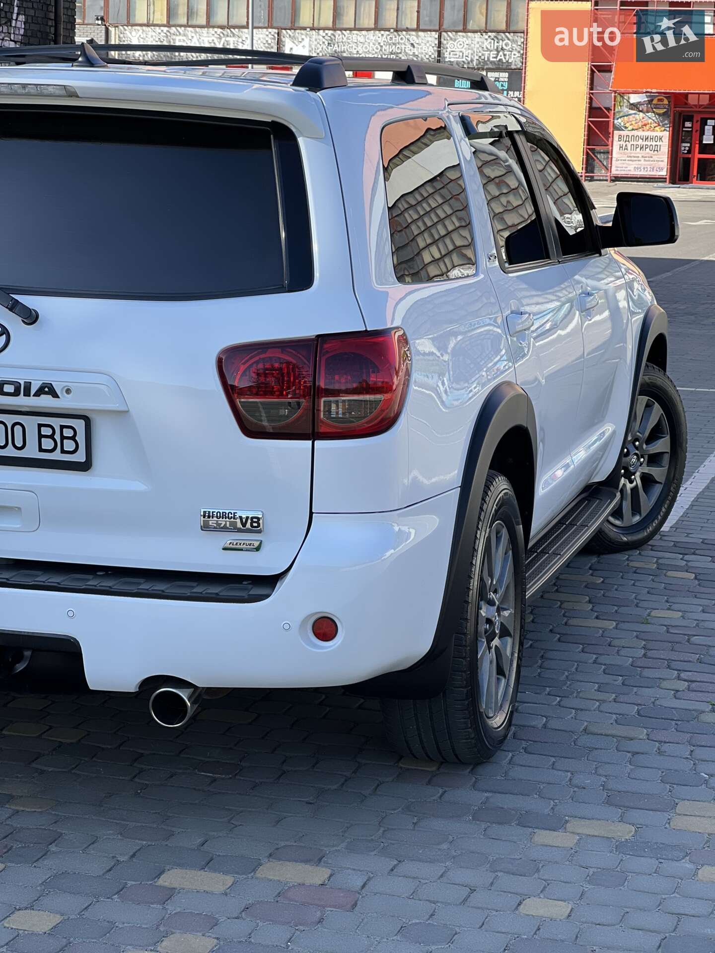 Toyota Sequoia 2013 VIN 5TDBW5G15DS076951 фото оголошення 9 з 24