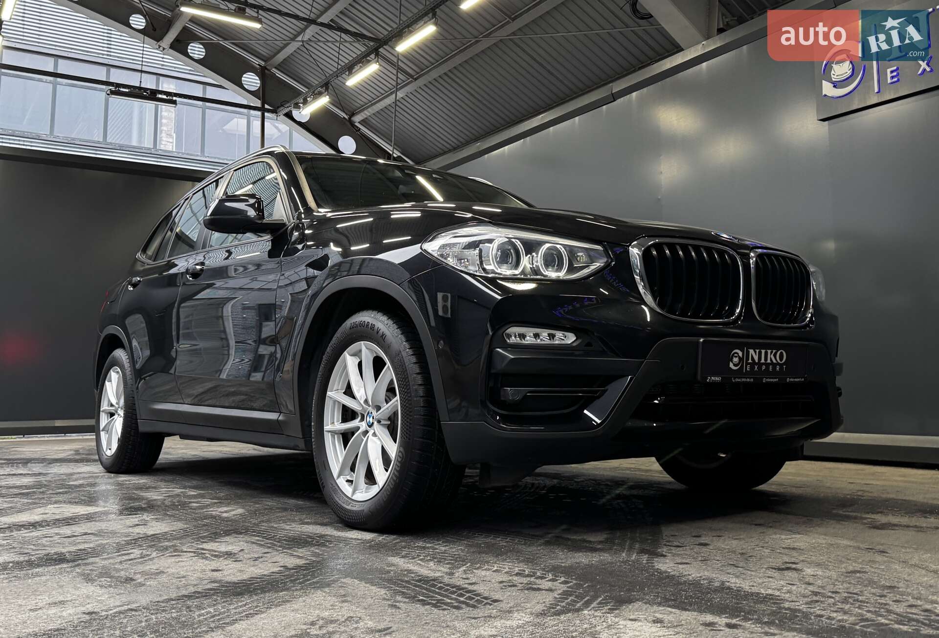 BMW X3 2018 VIN WBATR51010LA53190 фото оголошення 30 з 48