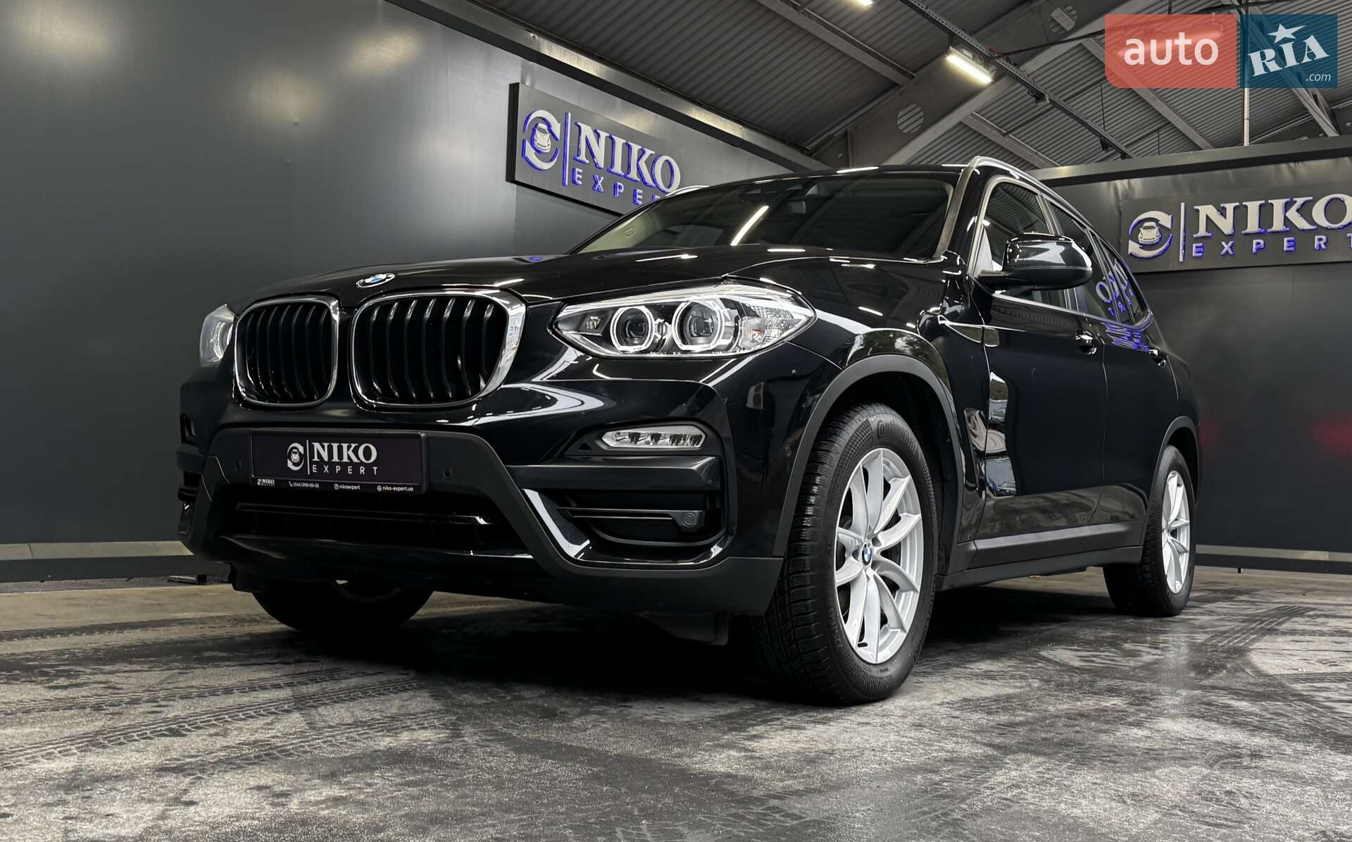 BMW X3 2018 VIN WBATR51010LA53190 фото оголошення 3 з 48