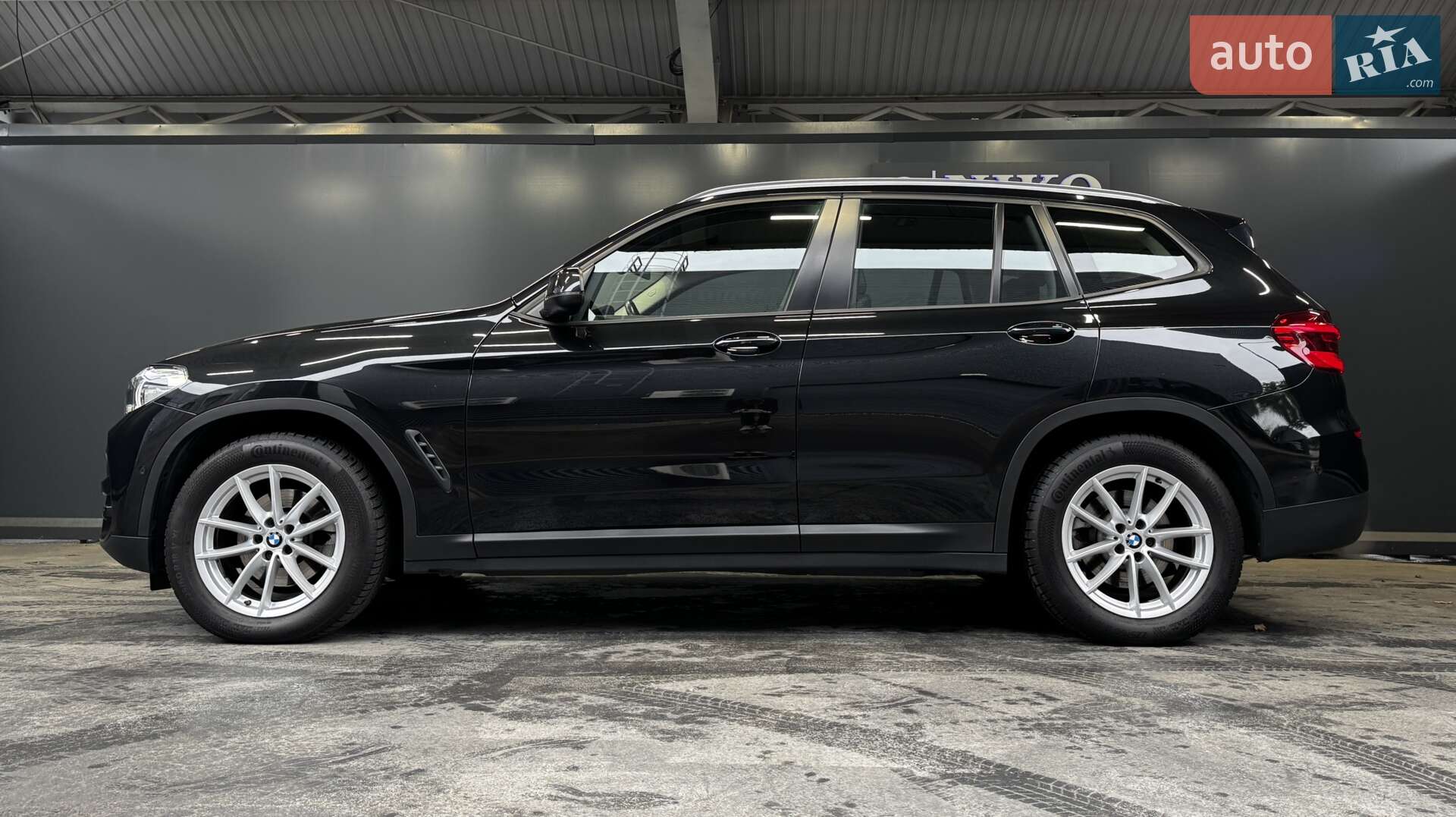 BMW X3 2018 VIN WBATR51010LA53190 фото оголошення 8 з 48