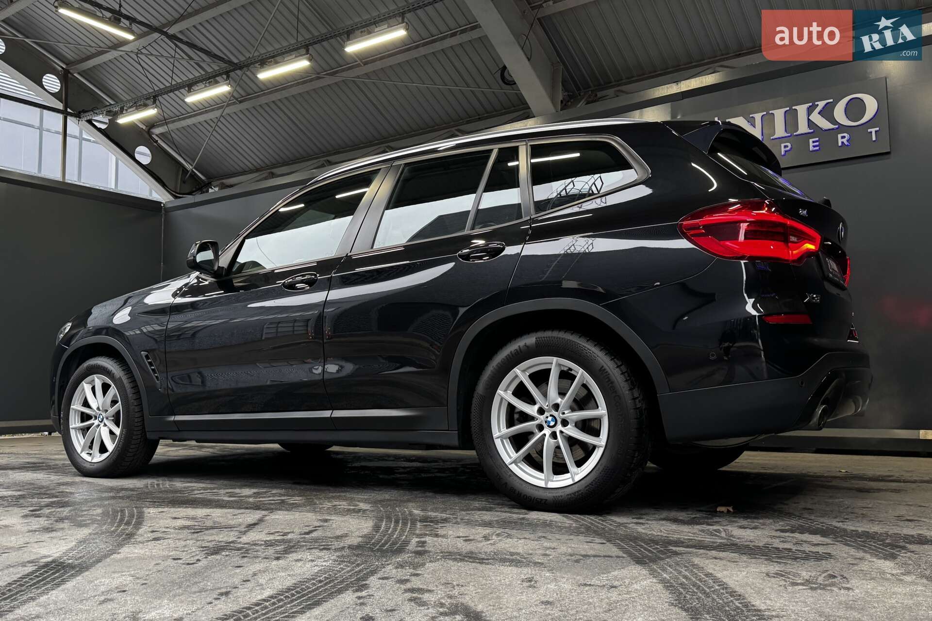 BMW X3 2018 VIN WBATR51010LA53190 фото оголошення 10 з 48