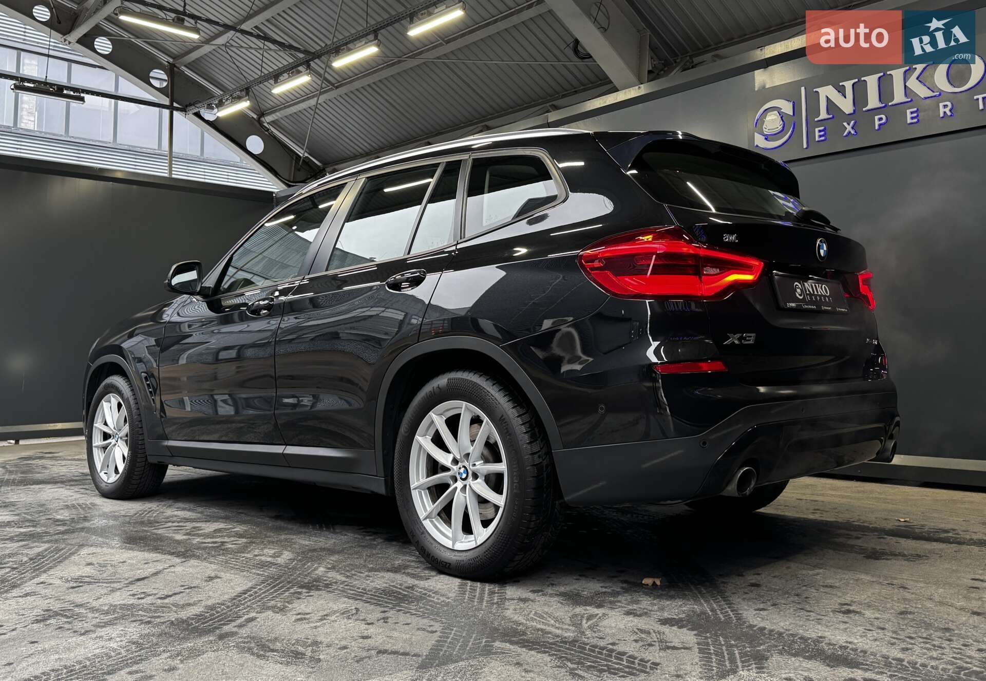 BMW X3 2018 VIN WBATR51010LA53190 фото оголошення 11 з 48