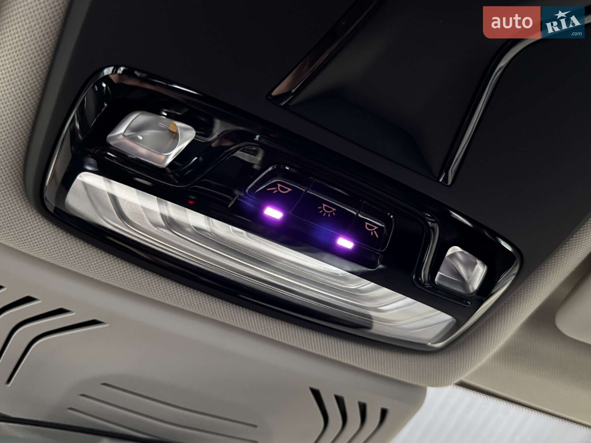 BMW X3 2018 VIN WBATR51010LA53190 фото оголошення 41 з 48
