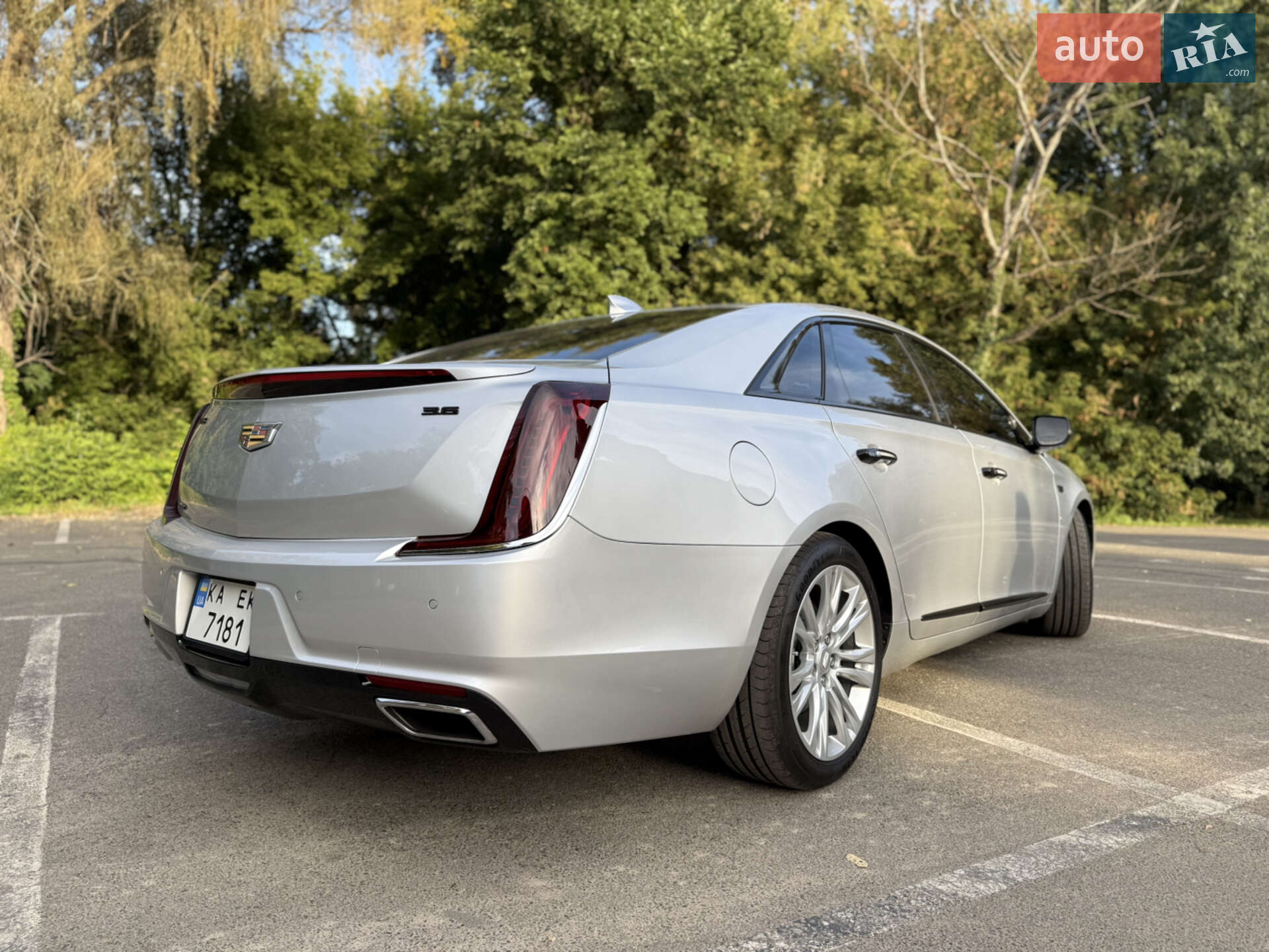 Cadillac XTS 2017 VIN 2G61N5S32J9136764 фото оголошення 16 з 35
