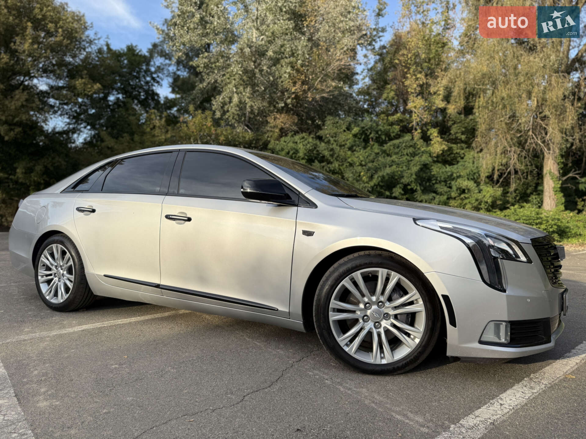 Cadillac XTS 2017 VIN 2G61N5S32J9136764 фото оголошення 2 з 35