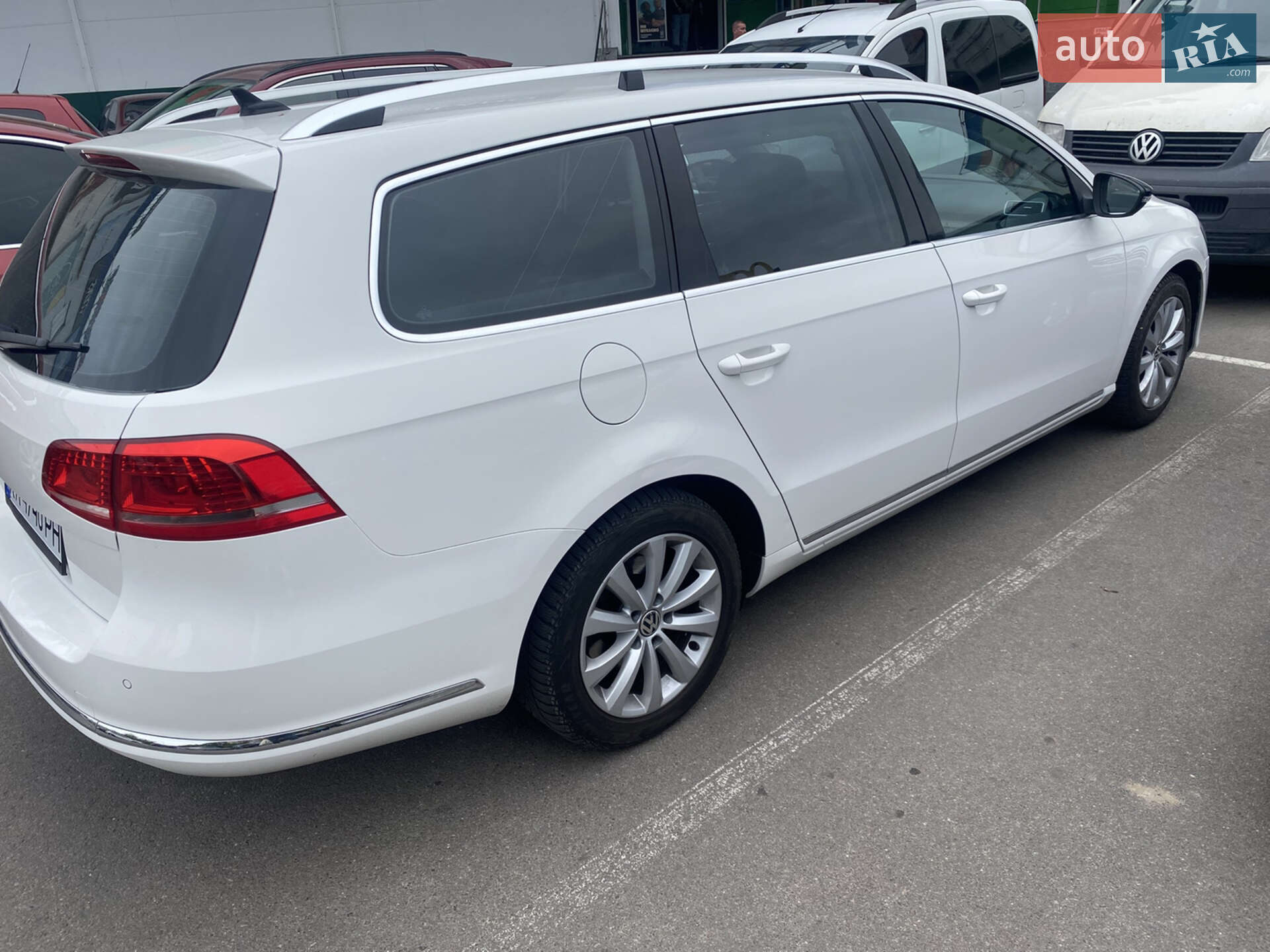 Volkswagen Passat 2014 VIN WVWZZZ3CZEE135029 фото оголошення 10 з 13