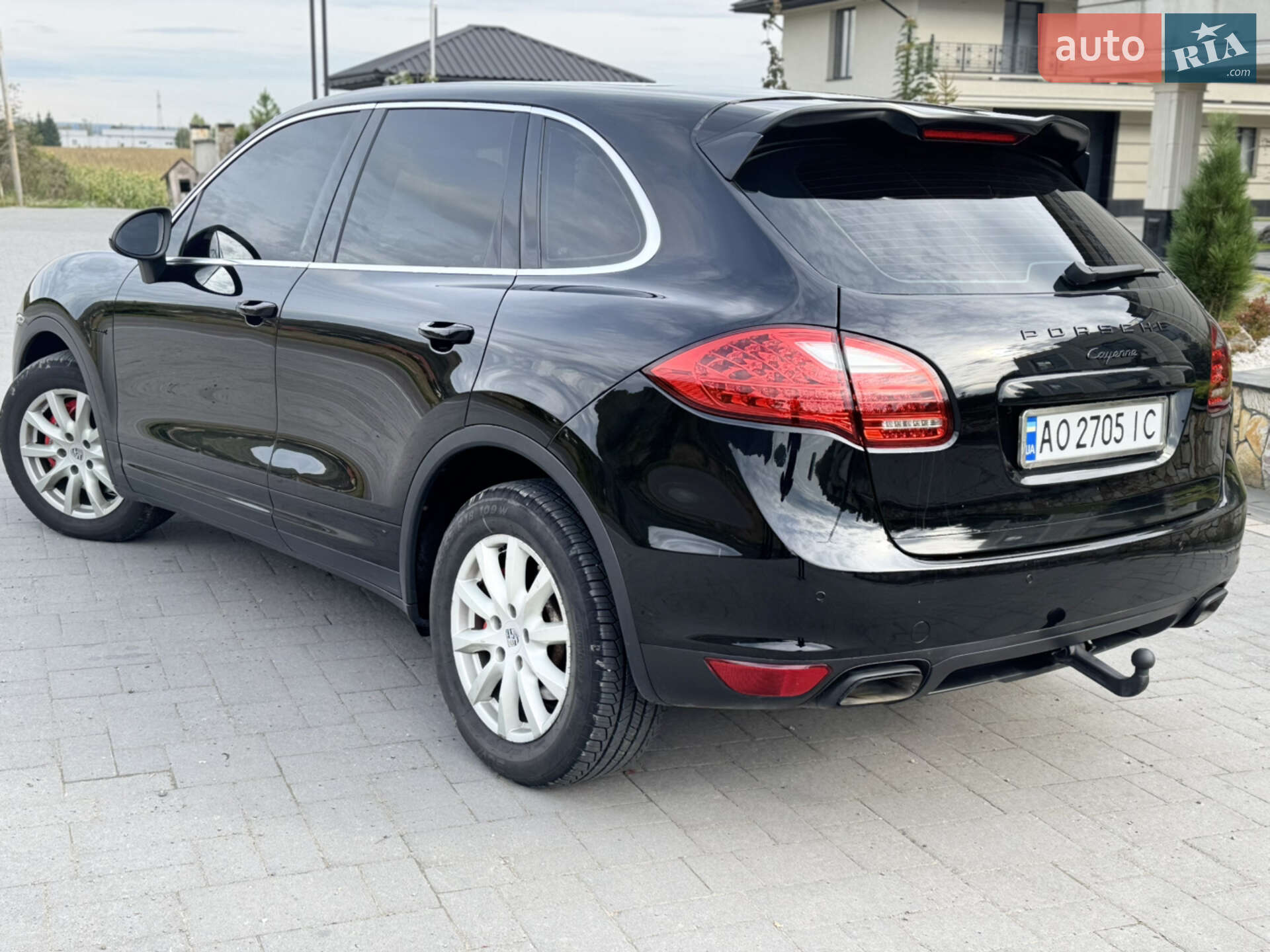 Porsche Cayenne 2011 VIN WP1ZZZ92ZCLA27812 фото оголошення 4 з 23