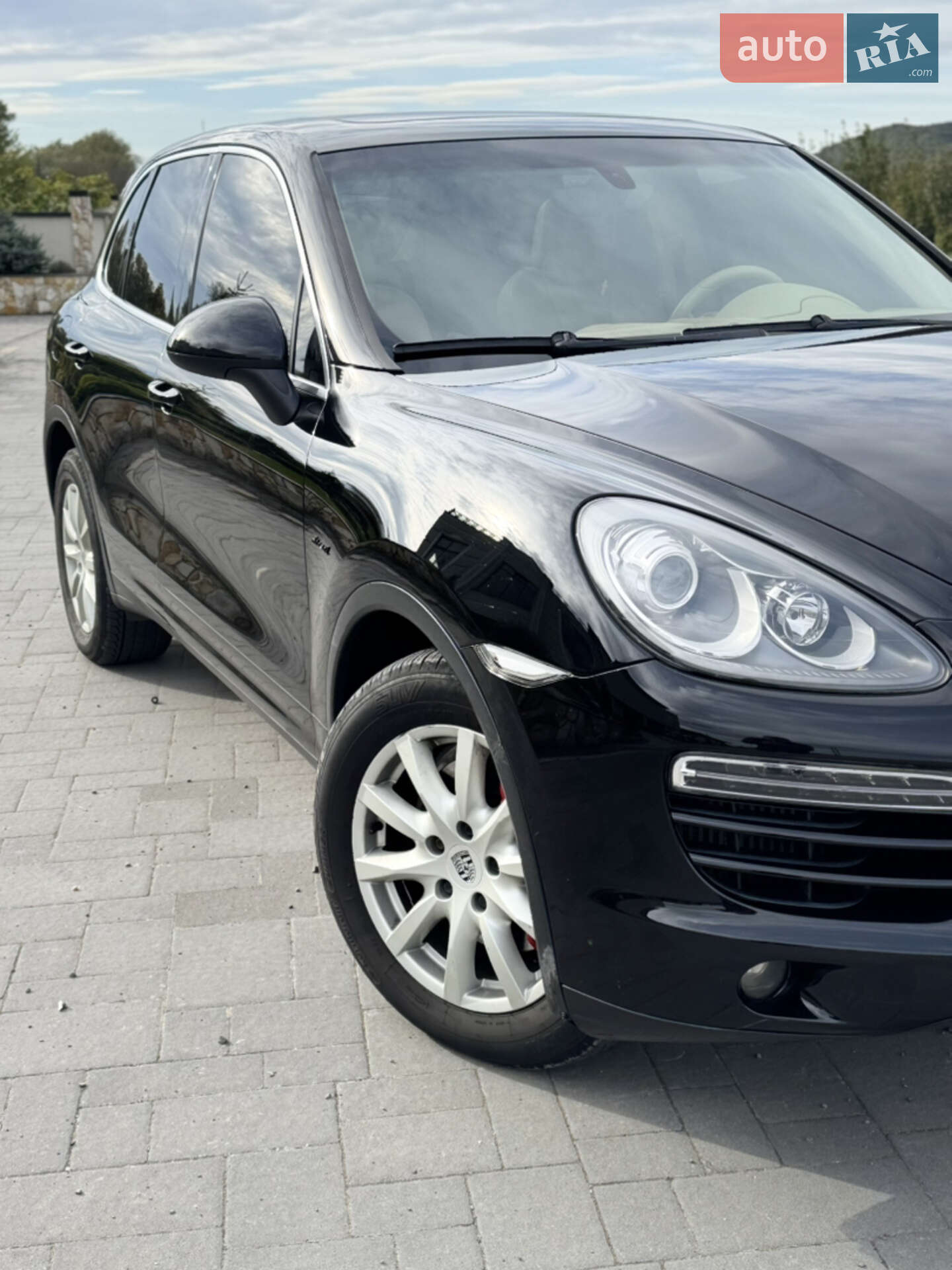 Porsche Cayenne 2011 VIN WP1ZZZ92ZCLA27812 фото оголошення 8 з 23