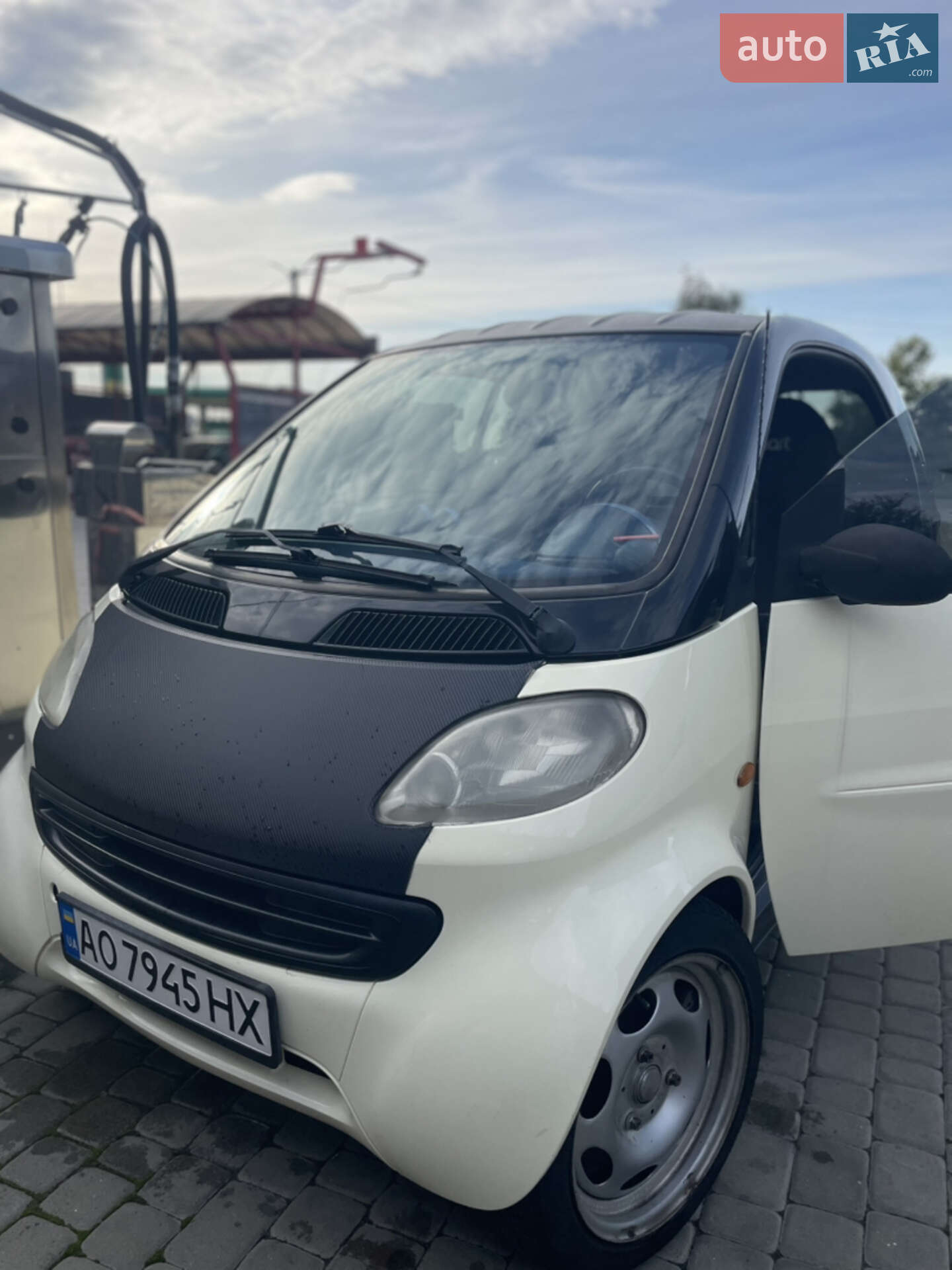 Smart Fortwo 2000 VIN WME01MC01YH021902 фото оголошення 3 з 11