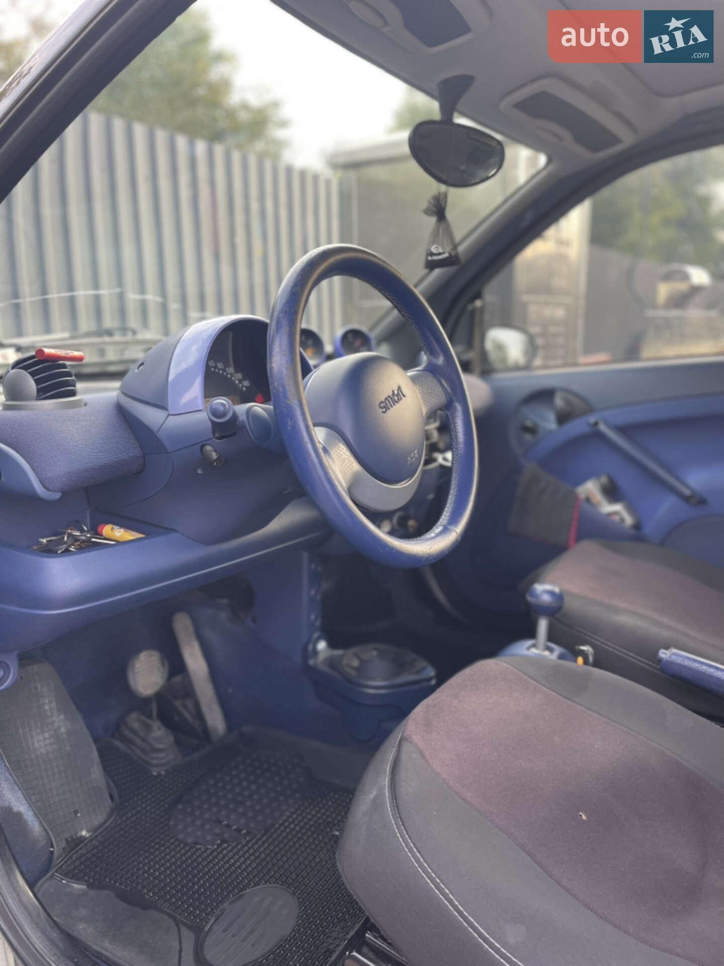 Smart Fortwo 2000 VIN WME01MC01YH021902 фото оголошення 4 з 11