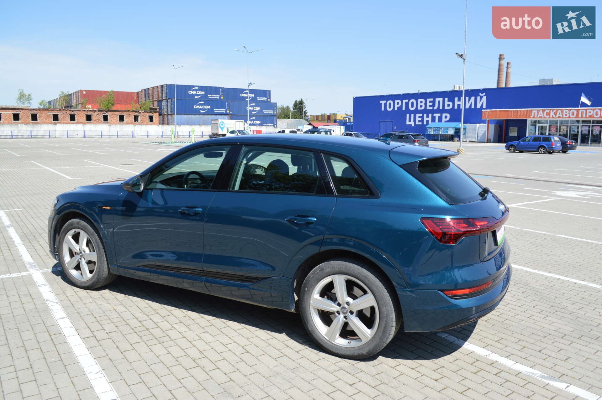 Audi e-tron 2020 VIN WAUZZZGE3LB021336 фото оголошення 6 з 52