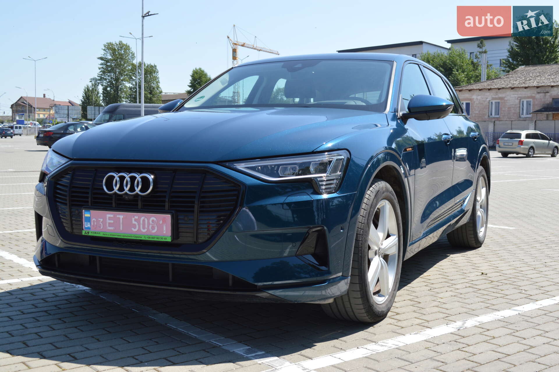 Audi e-tron 2020 VIN WAUZZZGE3LB021336 фото оголошення 11 з 52
