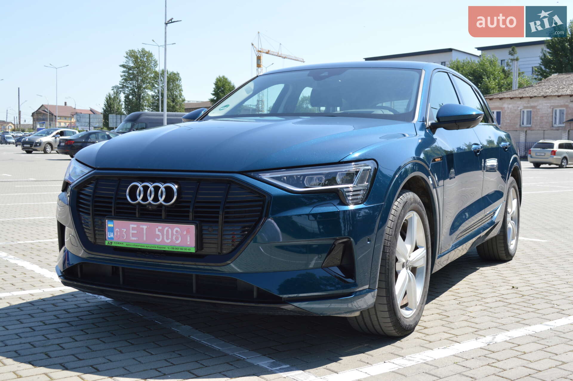 Audi e-tron 2020 VIN WAUZZZGE3LB021336 фото оголошення 12 з 52