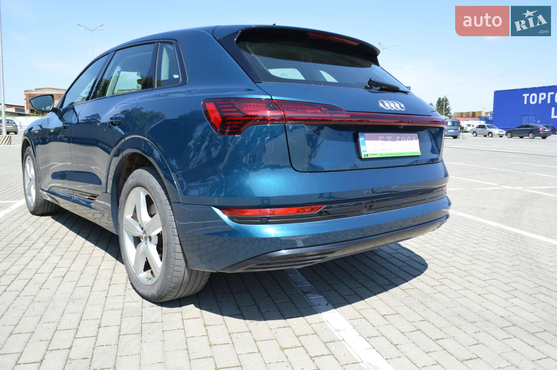Audi e-tron 2020 VIN WAUZZZGE3LB021336 фото оголошення 17 з 52