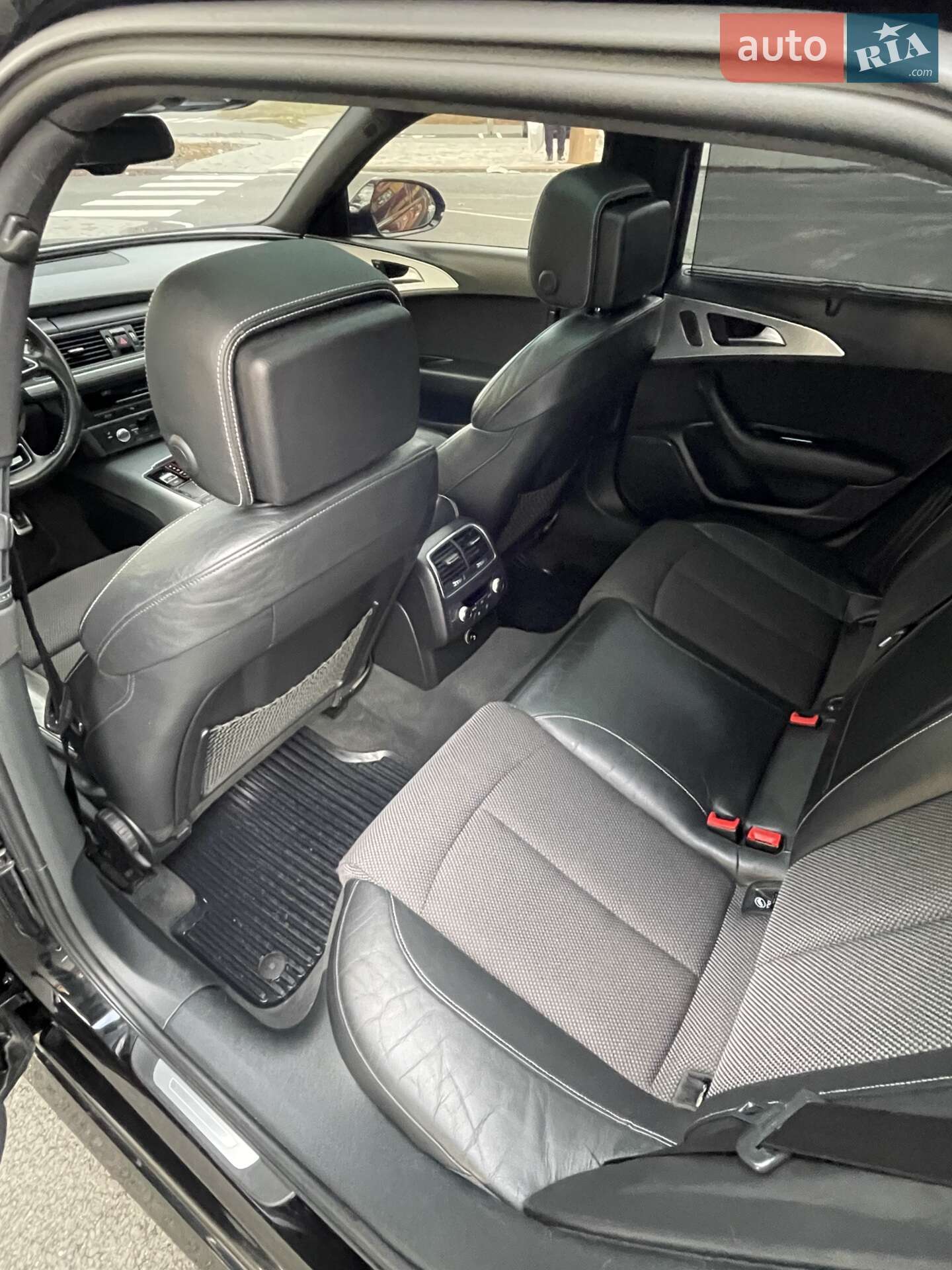 Audi A6 2015 VIN WAUZZZ4G5GN078129 фото оголошення 15 з 26