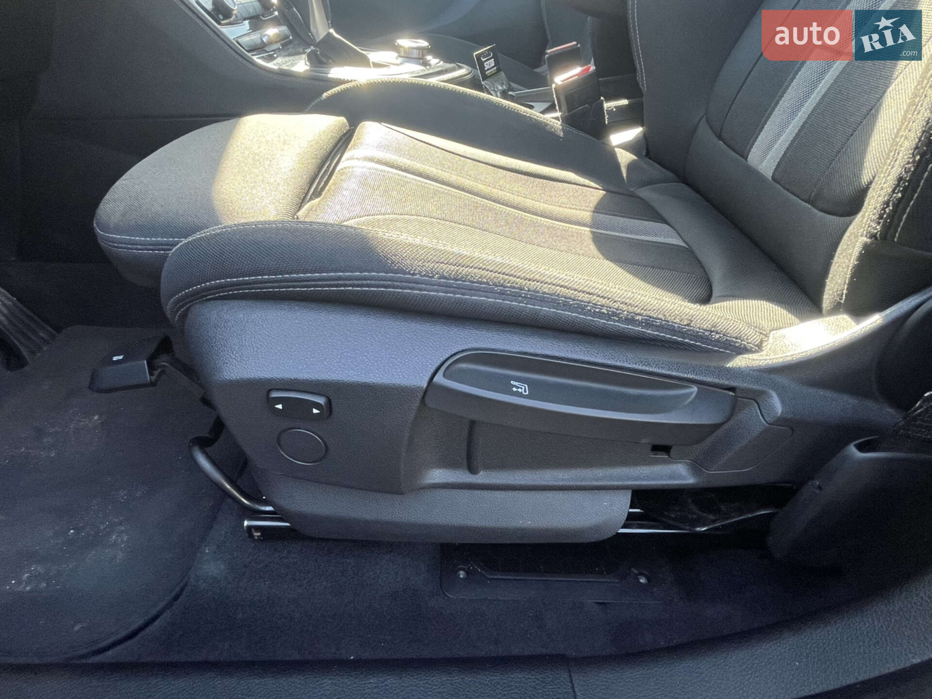 BMW 2 Series Active Tourer 2016 VIN WBA2C71000V785546 фото оголошення 15 з 33