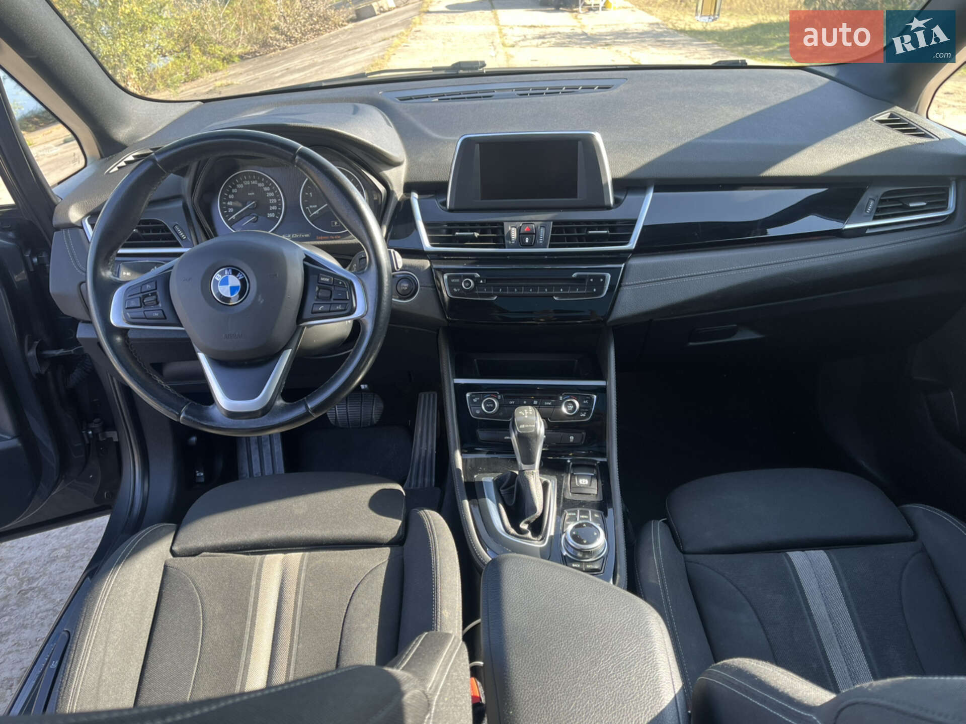BMW 2 Series Active Tourer 2016 VIN WBA2C71000V785546 фото оголошення 16 з 33