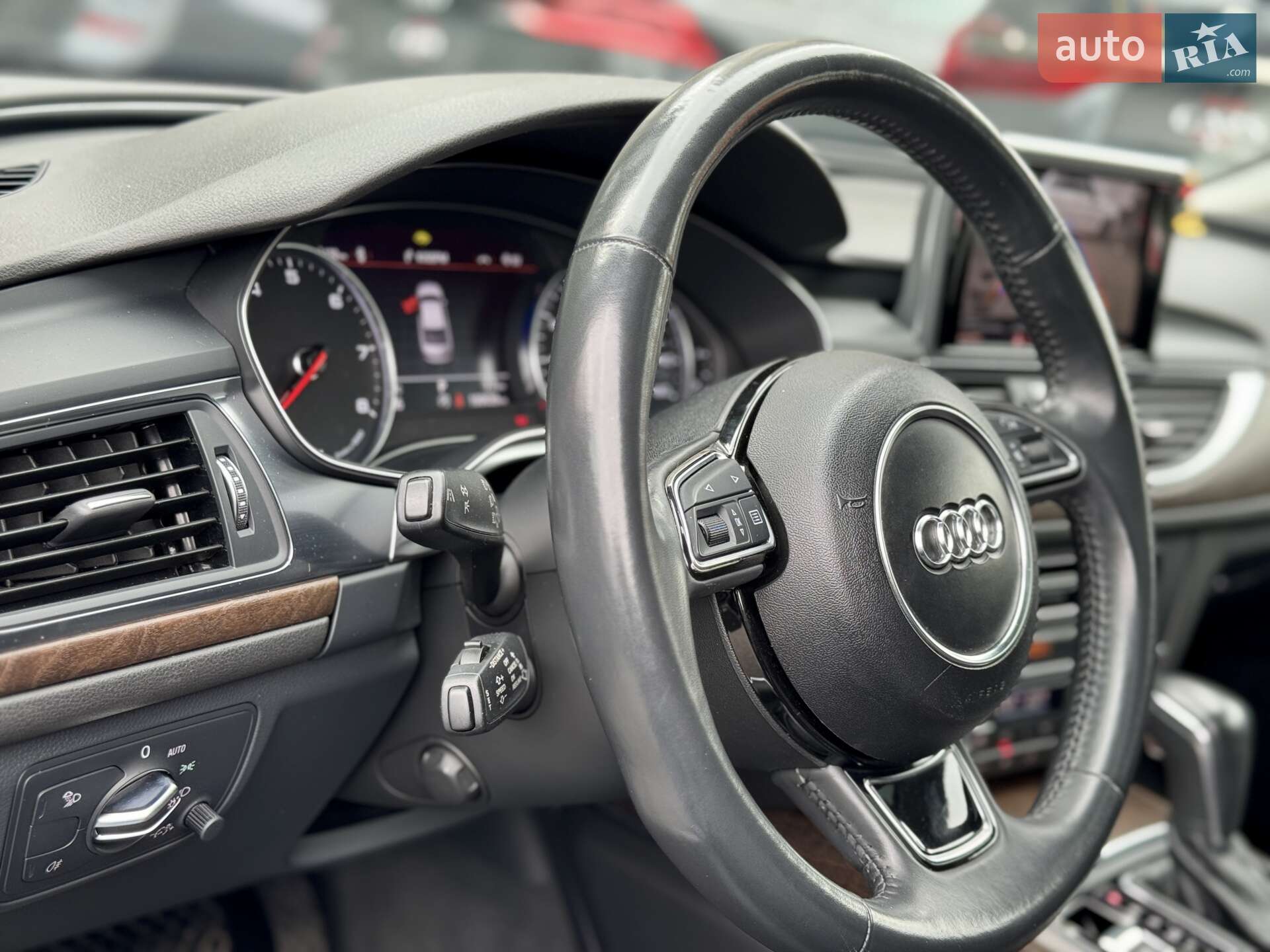 Audi A6 2017 VIN WAUG8AFCXJN036715 фото оголошення 25 з 28