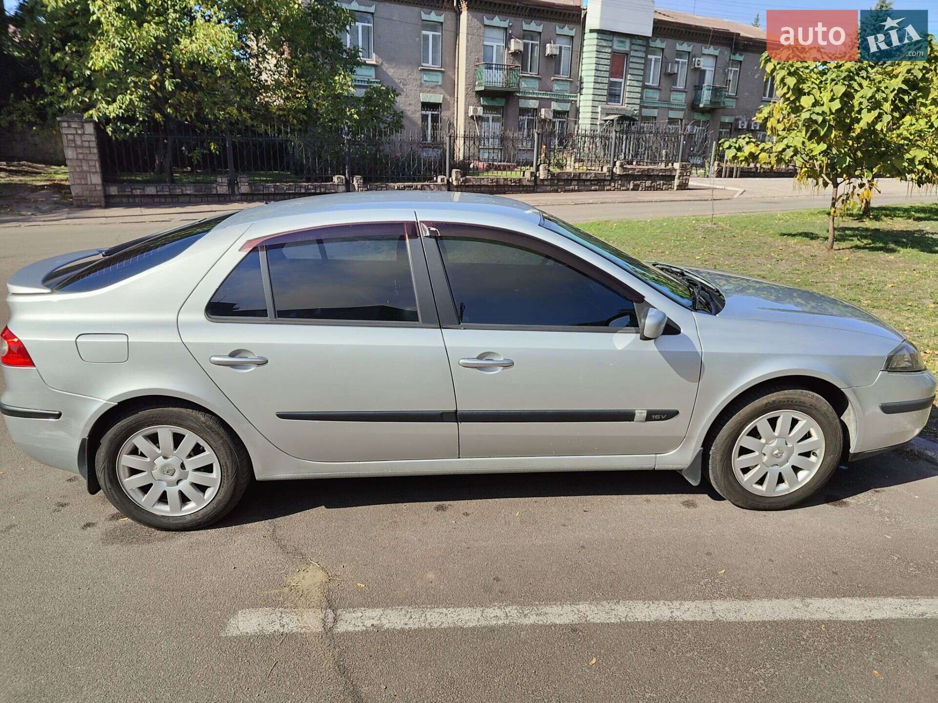 Renault Laguna 2005 VIN VF1BG5GBE33110653 фото оголошення 12 з 14