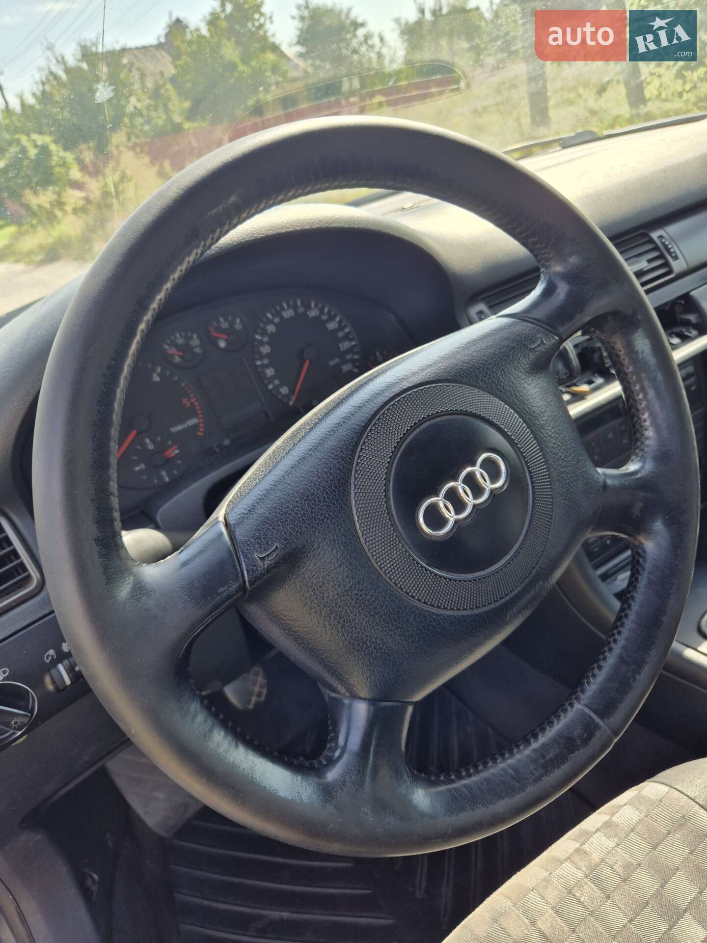 Audi A6 1998 VIN WAUZZZ4BZWN136474 фото оголошення 14 з 29
