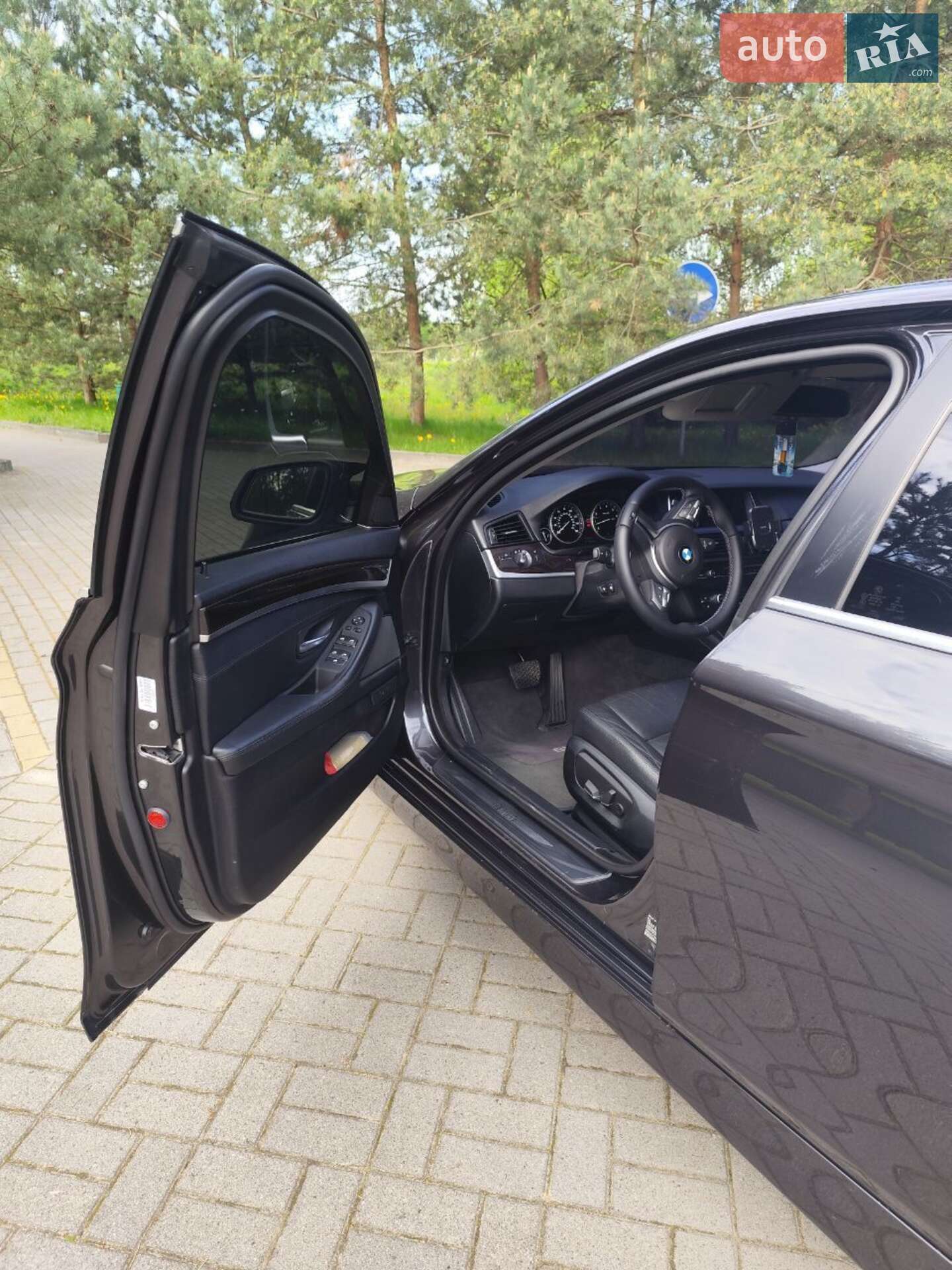 BMW 5 Series 2014 VIN WBA5A7C58FD620595 фото оголошення 39 з 53