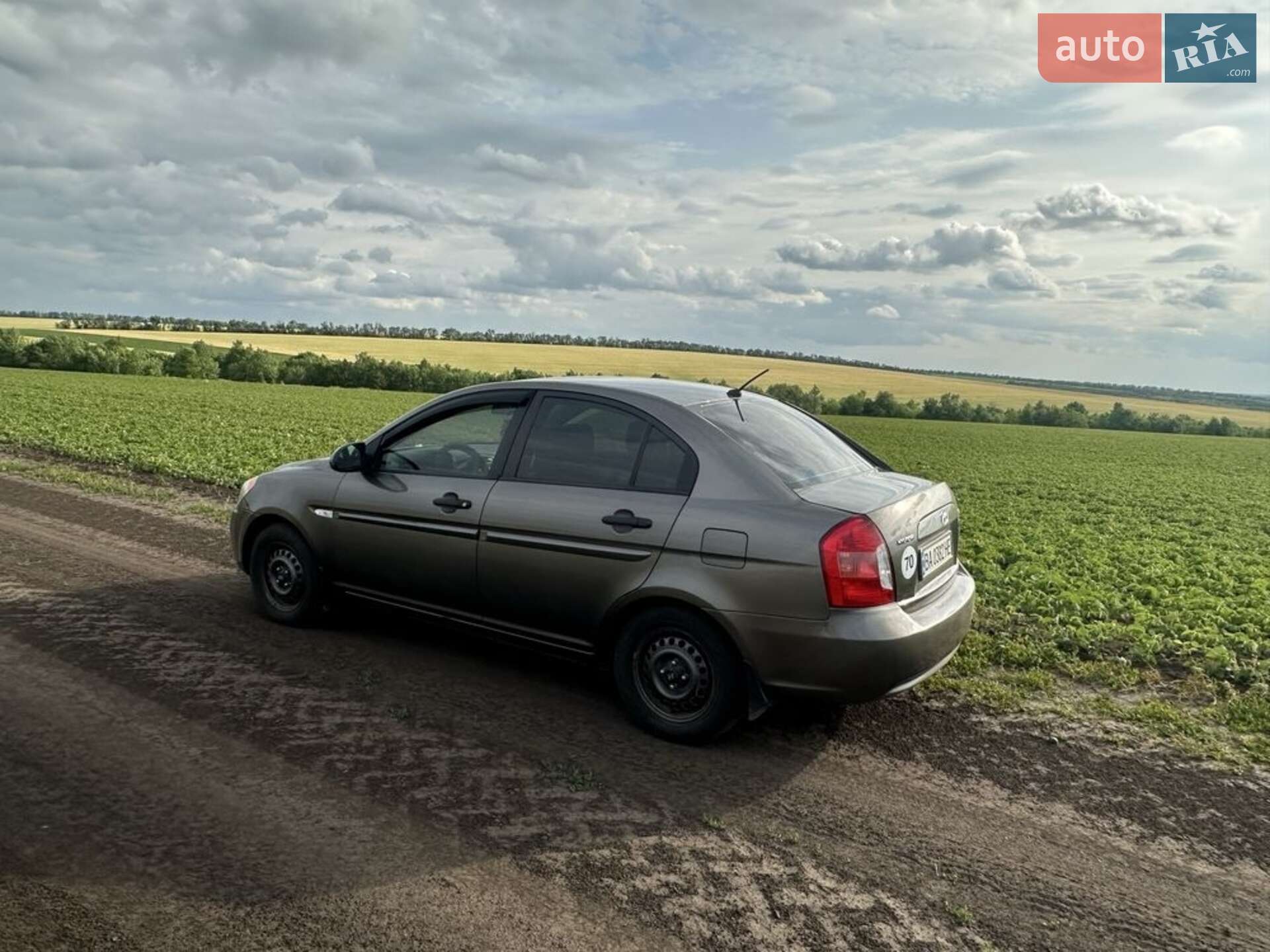 Hyundai Accent 2010 VIN NLHCM41AAAZ195170 фото оголошення 3 з 5