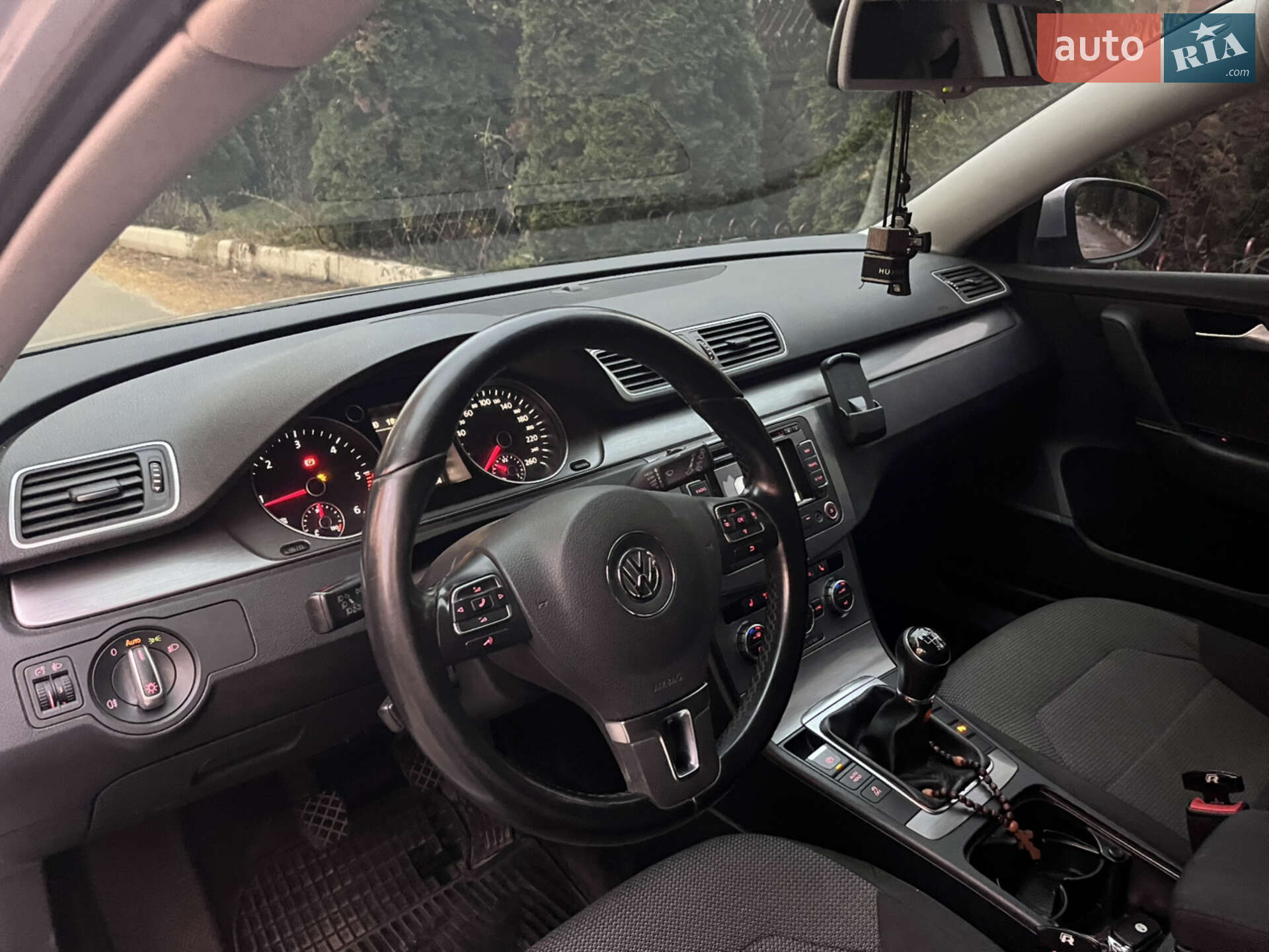 Volkswagen Passat 2014 VIN WVWZZZ3CZFE055173 фото оголошення 10 з 18