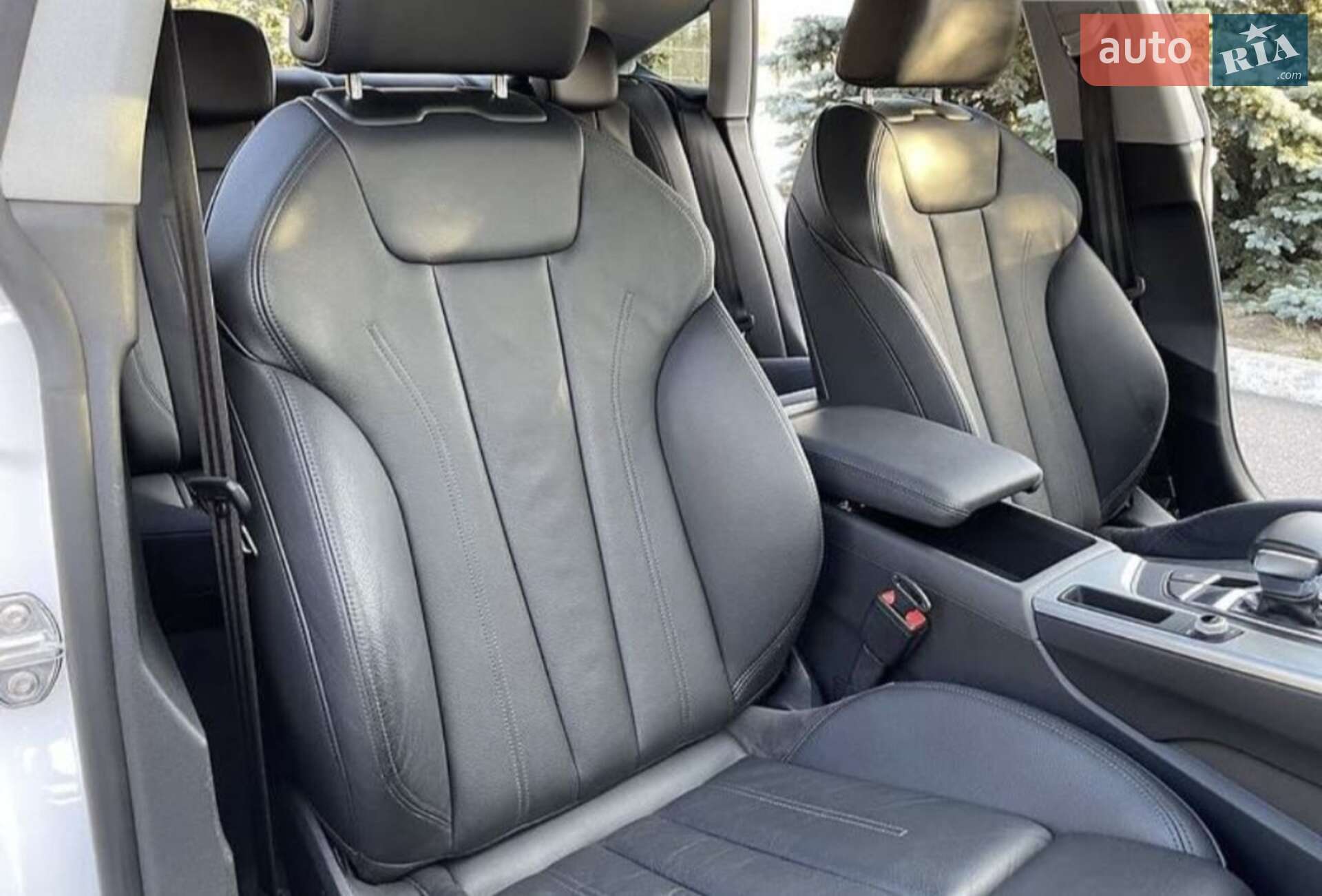 Audi A5 2017 VIN WAUZZZF59HA033912 фото оголошення 13 з 32