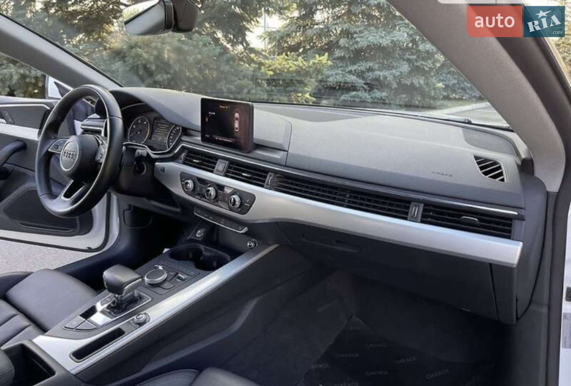 Audi A5 2017 VIN WAUZZZF59HA033912 фото оголошення 16 з 32