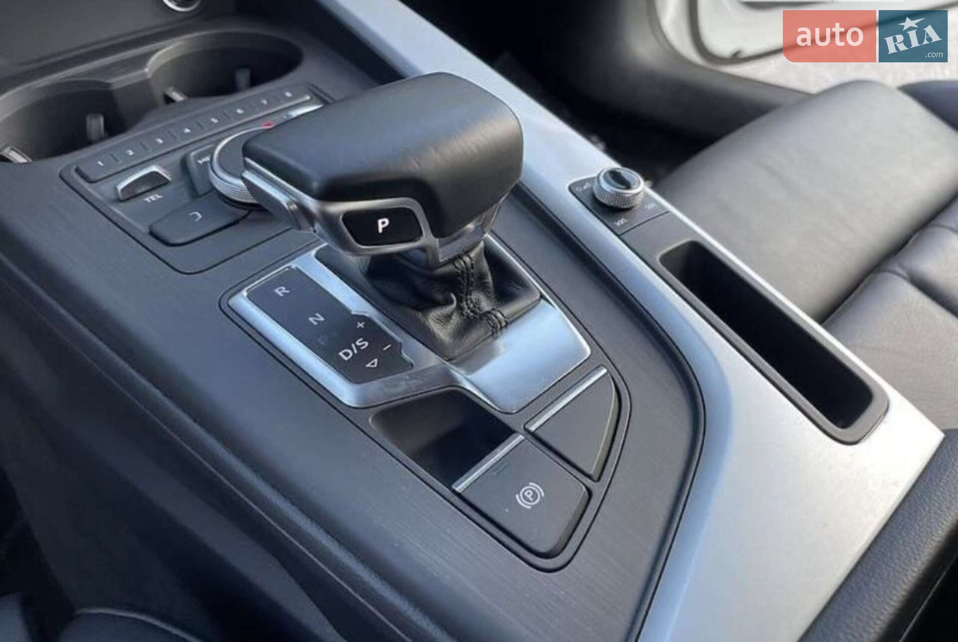 Audi A5 2017 VIN WAUZZZF59HA033912 фото оголошення 24 з 32