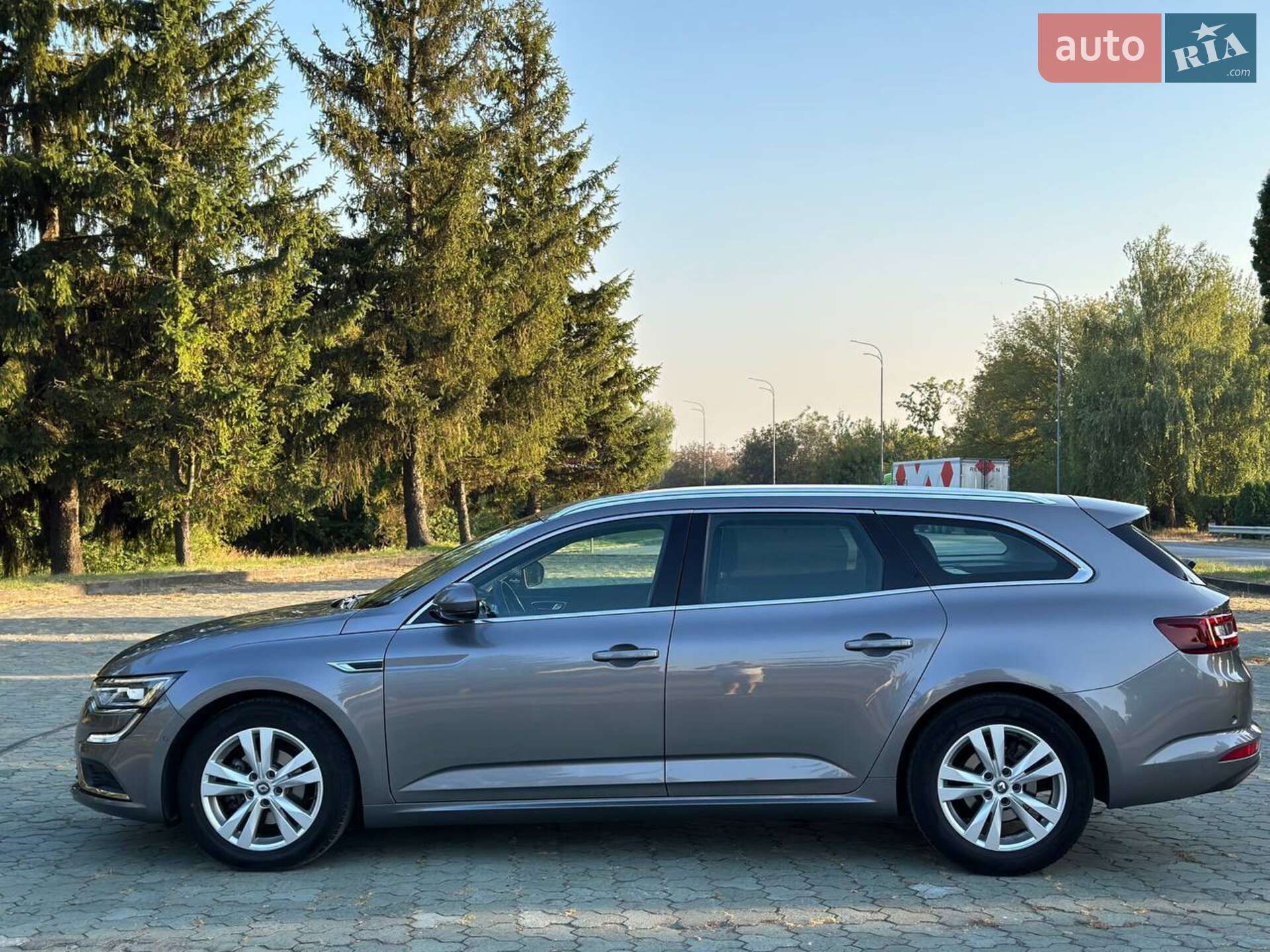 Renault Talisman 2017 VIN VF1RFD00257396054 фото оголошення 12 з 93